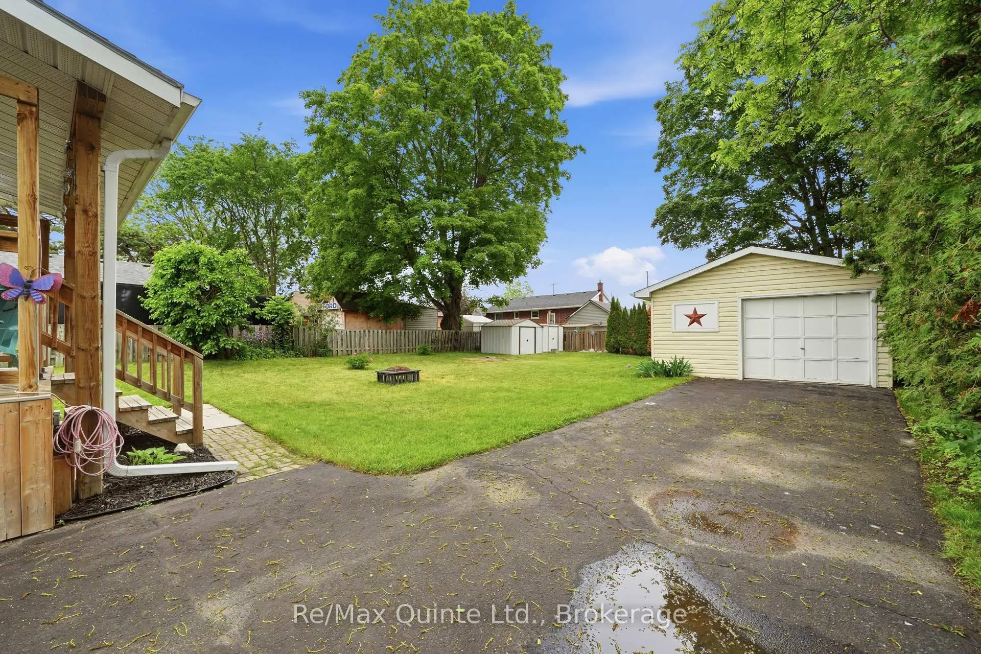 Photo 2 of 101 Byron Street, Quinte West, Trenton Ward — HOMEH