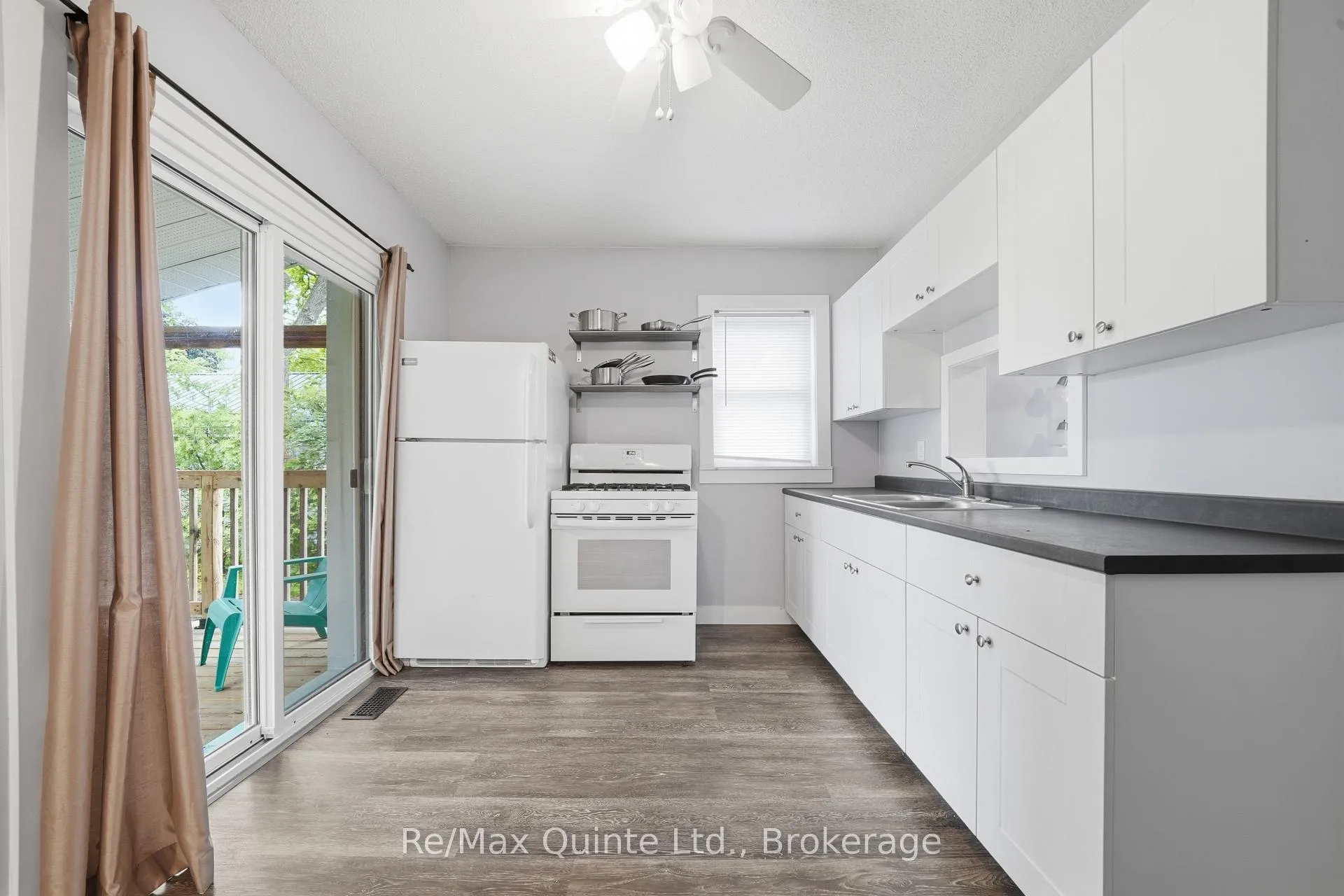 Photo 3 of 101 Byron Street, Quinte West, Trenton Ward — HOMEH