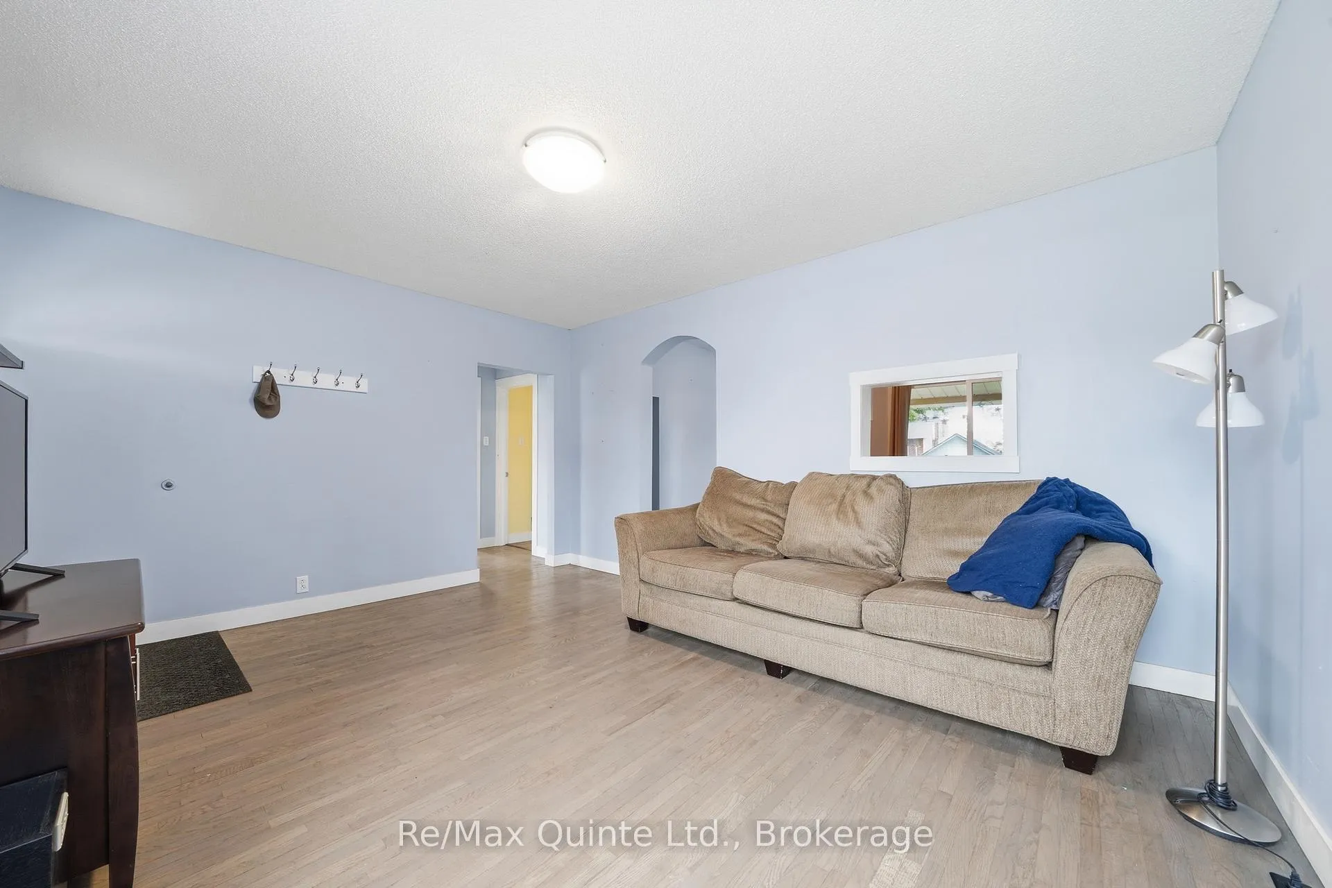 Photo 11 of 101 Byron Street, Quinte West, Trenton Ward — HOMEH