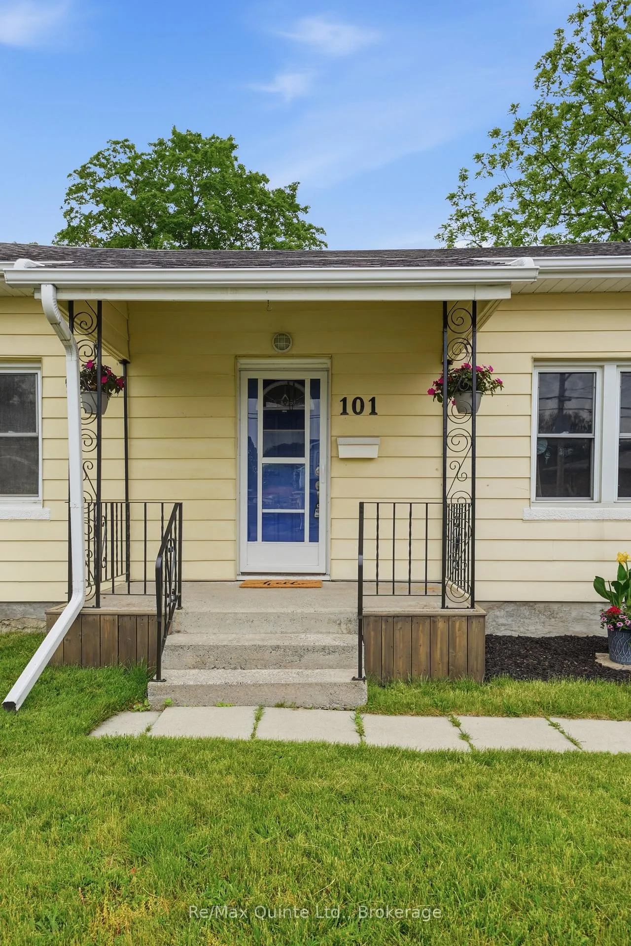 Photo 32 of 101 Byron Street, Quinte West, Trenton Ward — HOMEH