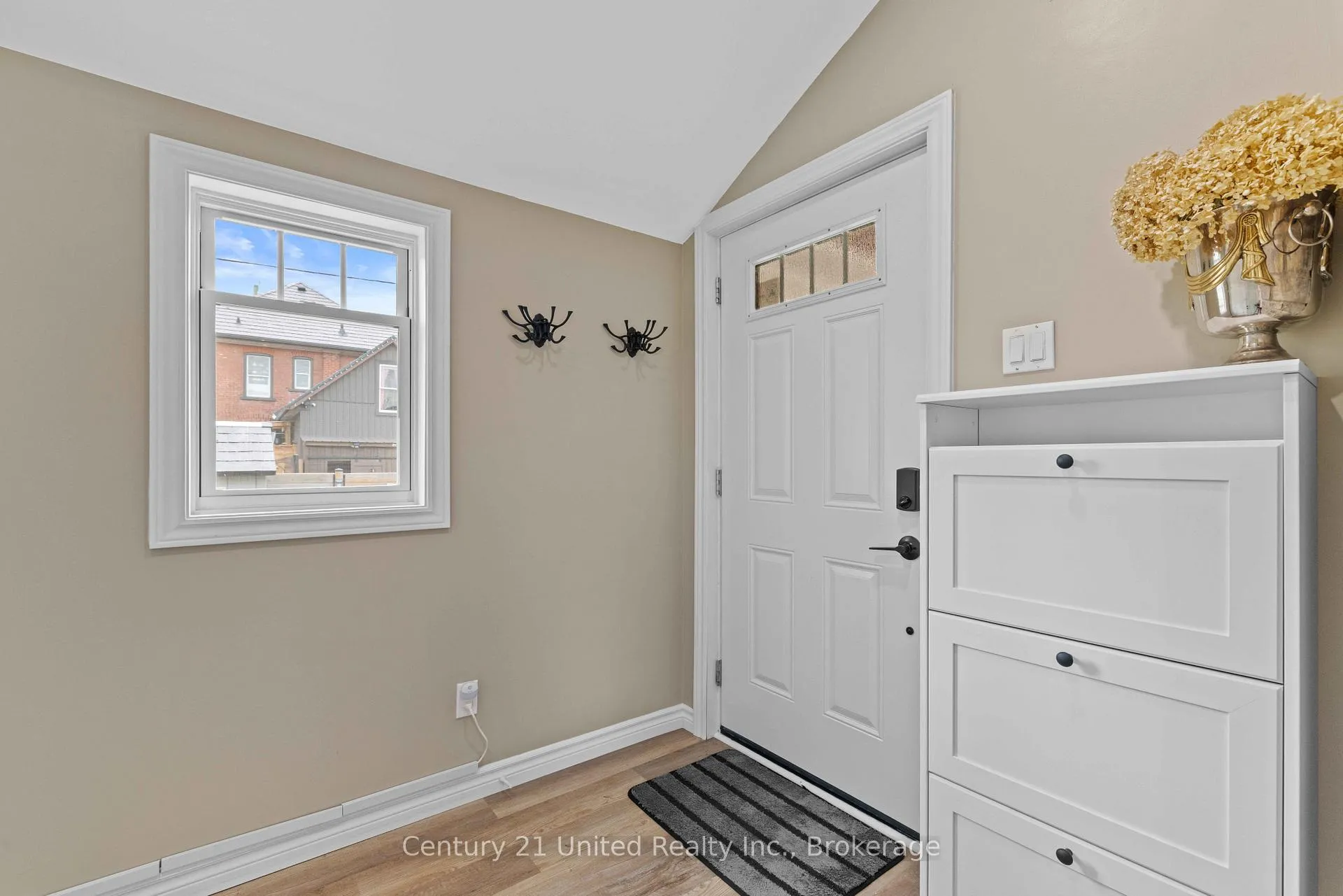 Photo 24 of 232 Prince Street, Peterborough, Town Ward 3 — HOMEH