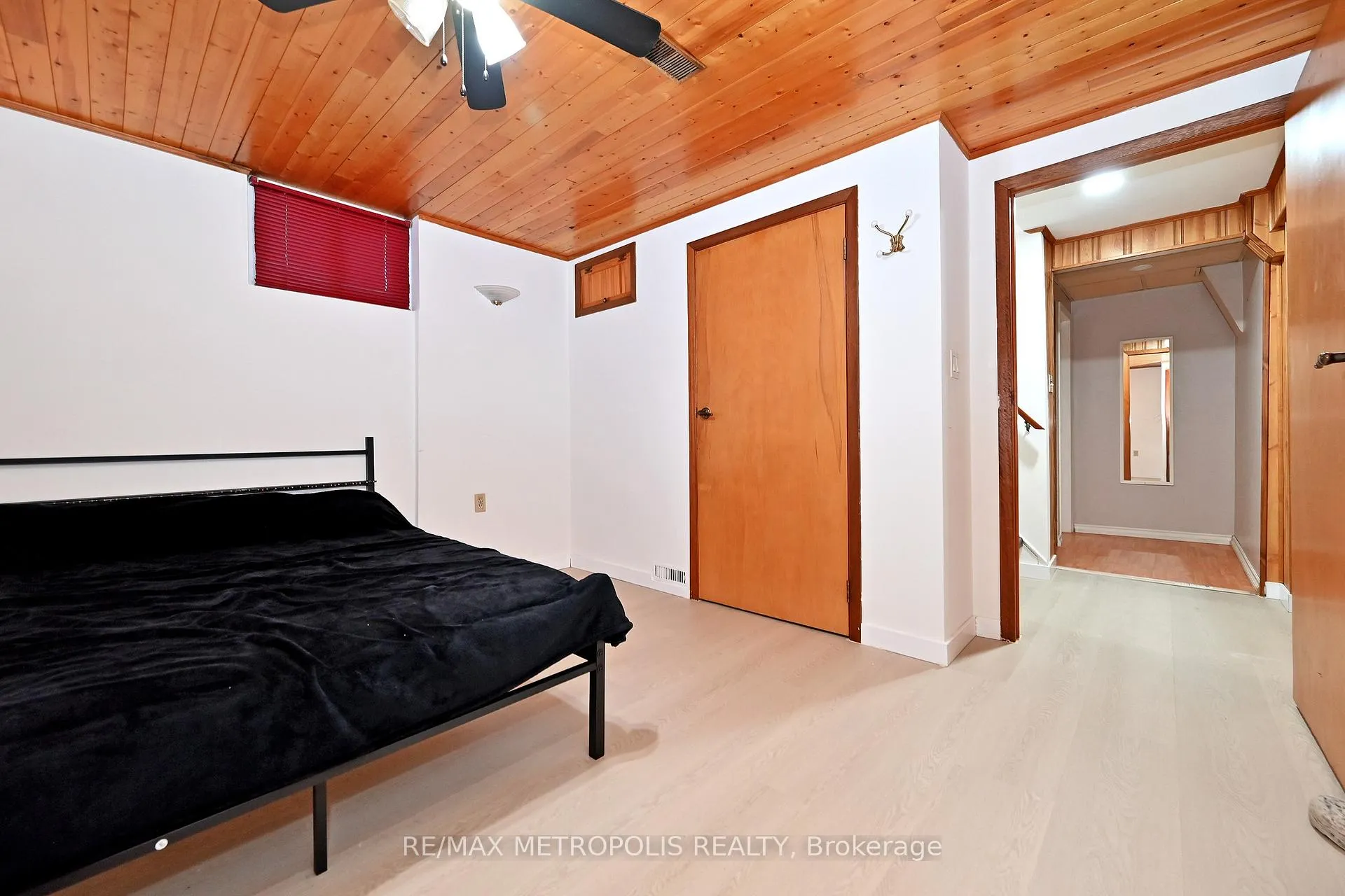 Photo 34 of 811 Dolph Street N, Cambridge — HOMEH