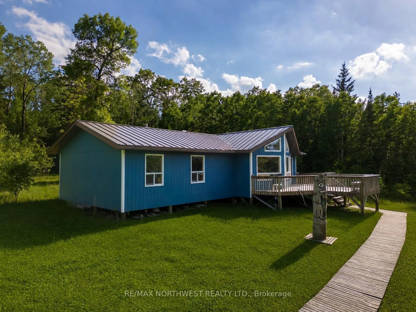 Photo 2 of 2747 Moore Bay, Sioux Narrows-Nestor Falls — HOMEH