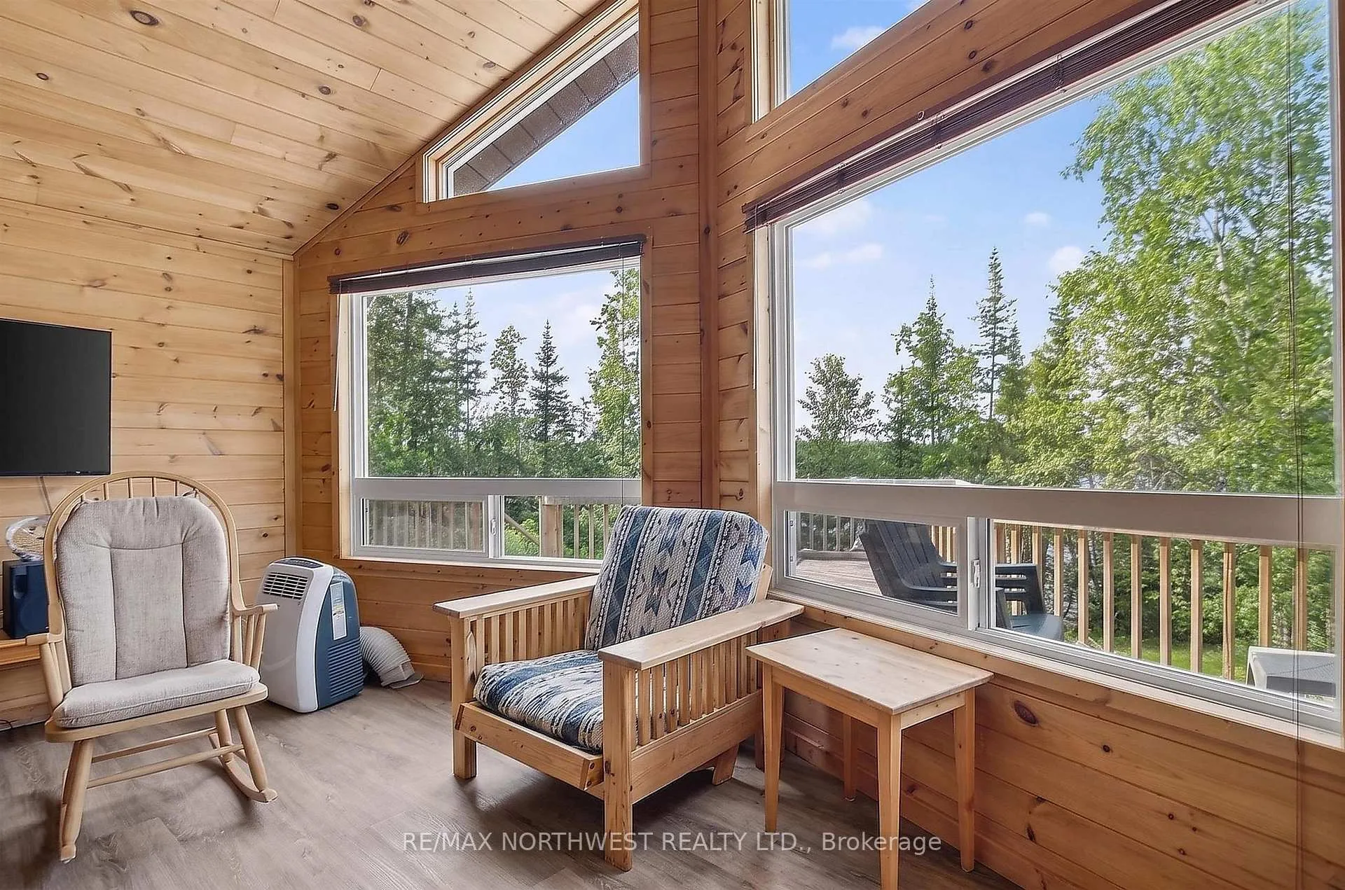 Photo 14 of 2747 Moore Bay, Sioux Narrows-Nestor Falls — HOMEH