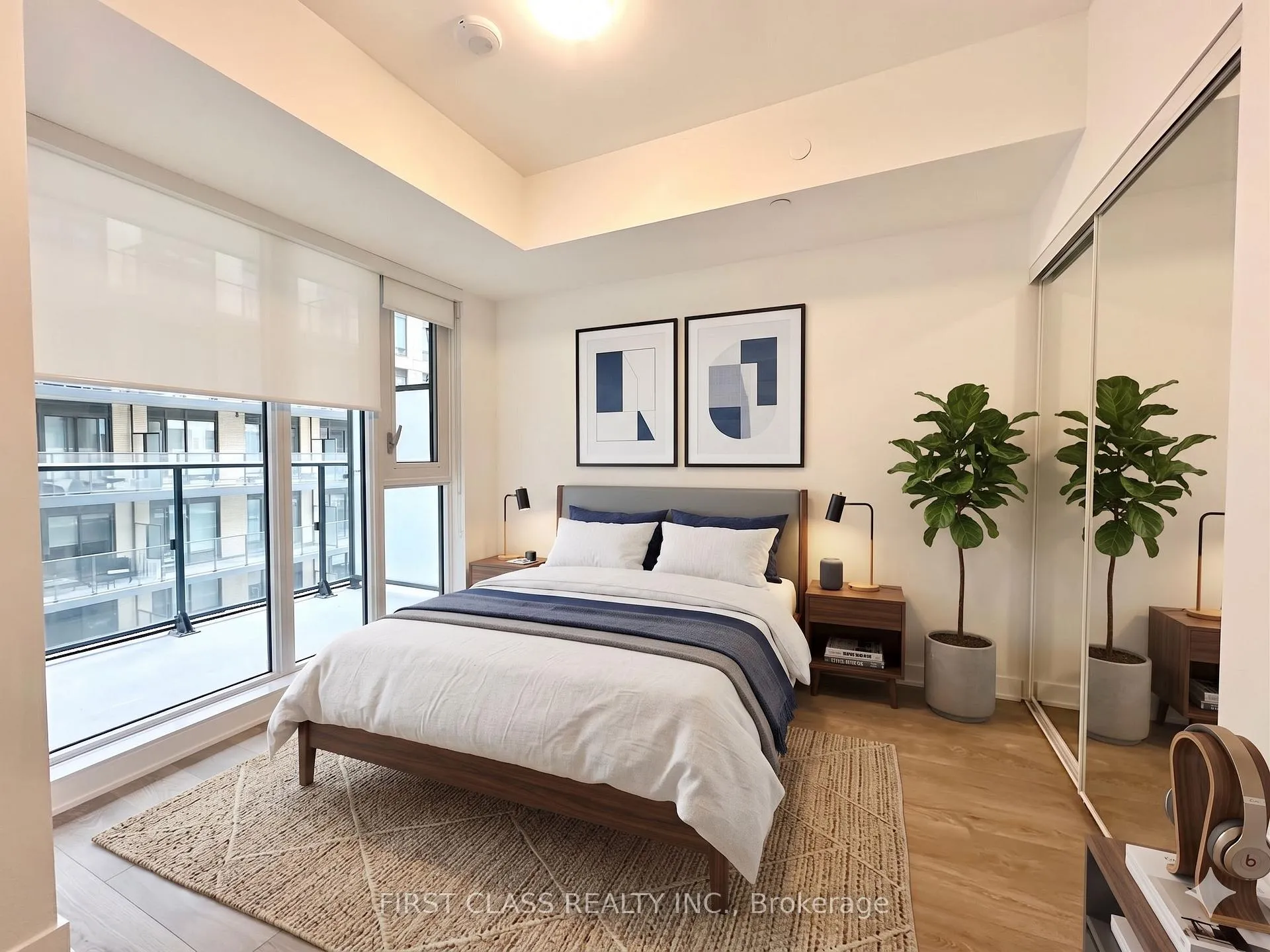 Photo 2 of Unit 820, 543 Richmond Street W, Toronto, Waterfront Communities — HOMEH