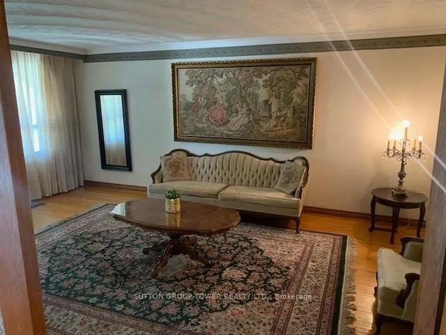 Photo 4 of 8408 Islington Avenue, Vaughan, Islington Woods — HOMEH