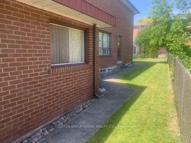 Photo 26 of 8408 Islington Avenue, Vaughan, Islington Woods — HOMEH