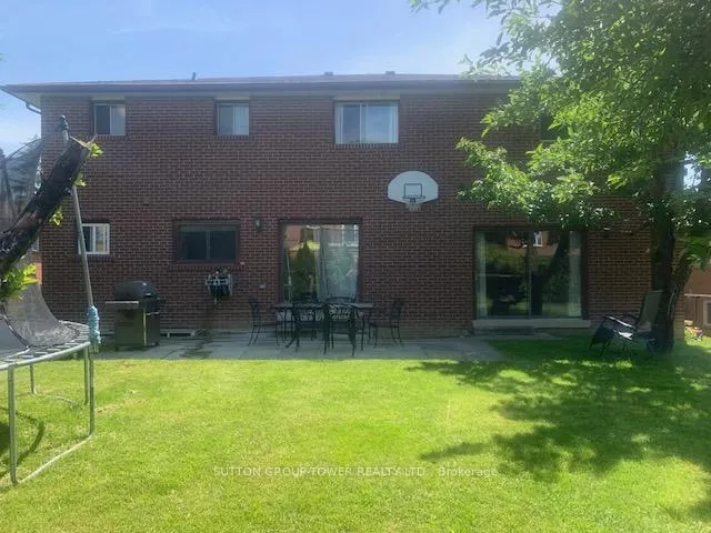 Photo 28 of 8408 Islington Avenue, Vaughan, Islington Woods — HOMEH