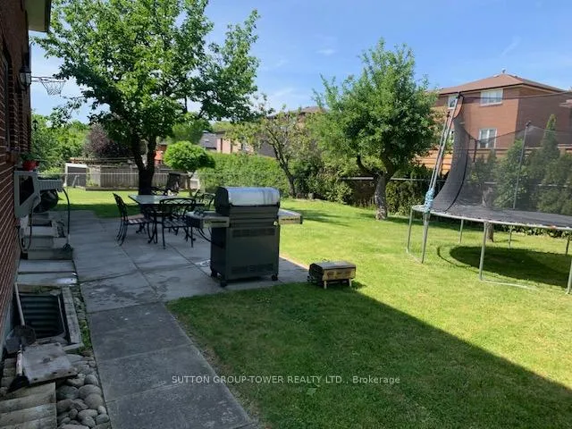Photo 30 of 8408 Islington Avenue, Vaughan, Islington Woods — HOMEH