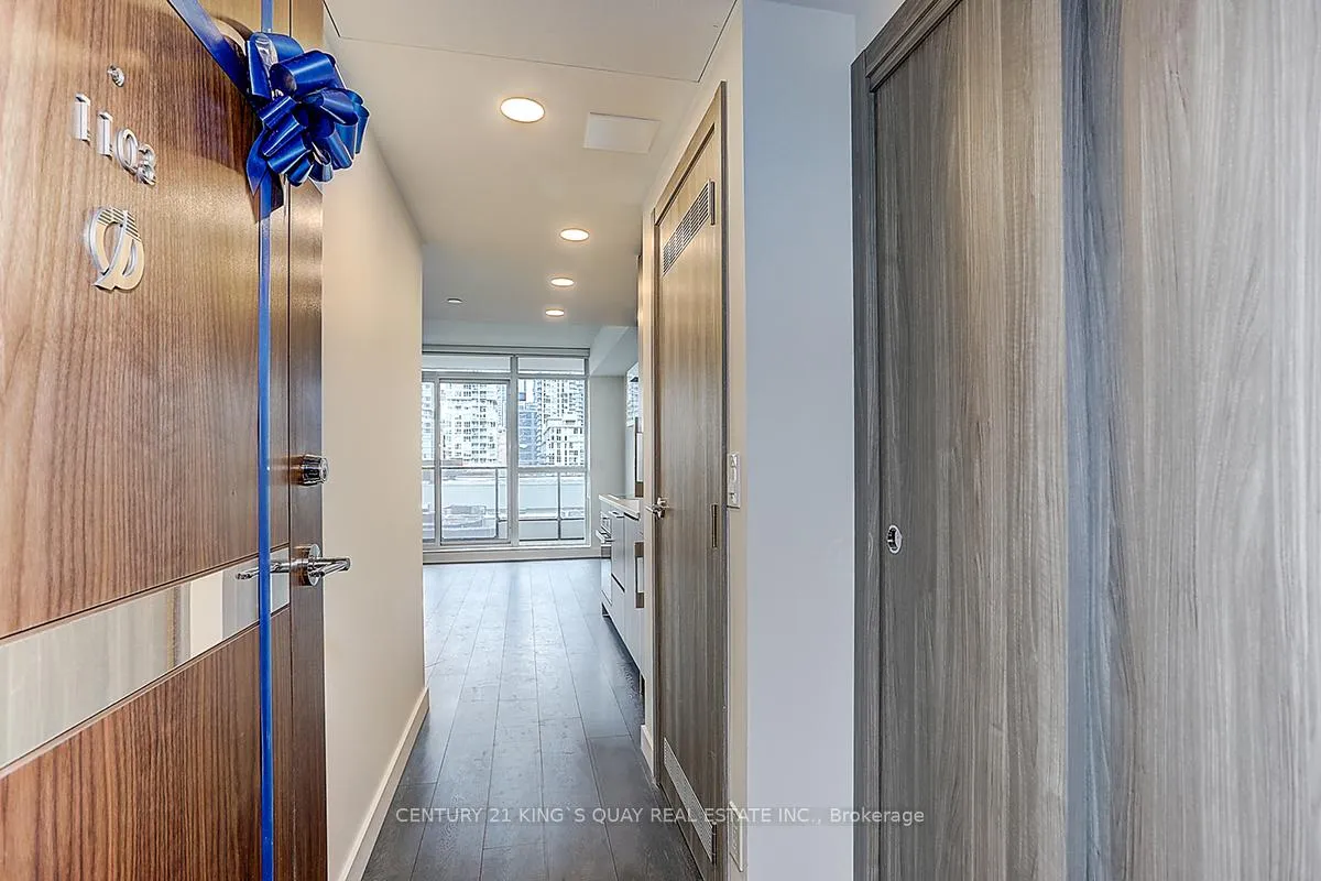 Photo 5 of Unit 1103, 38 Widmer Street, Toronto, Waterfront Communities — HOMEH