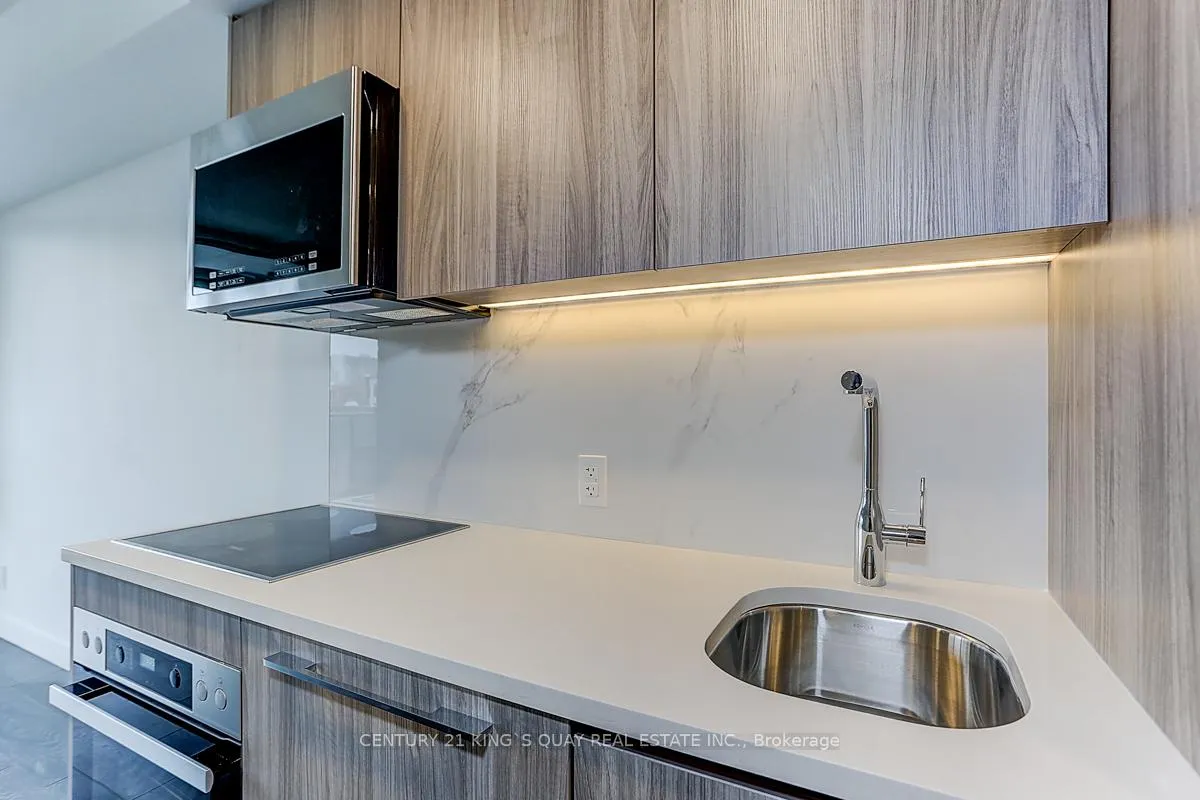Photo 13 of Unit 1103, 38 Widmer Street, Toronto, Waterfront Communities — HOMEH