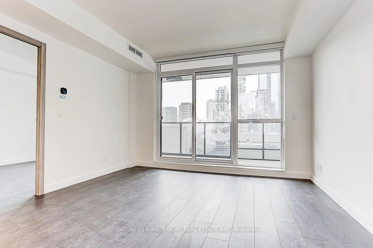 Photo 23 of Unit 1103, 38 Widmer Street, Toronto, Waterfront Communities — HOMEH