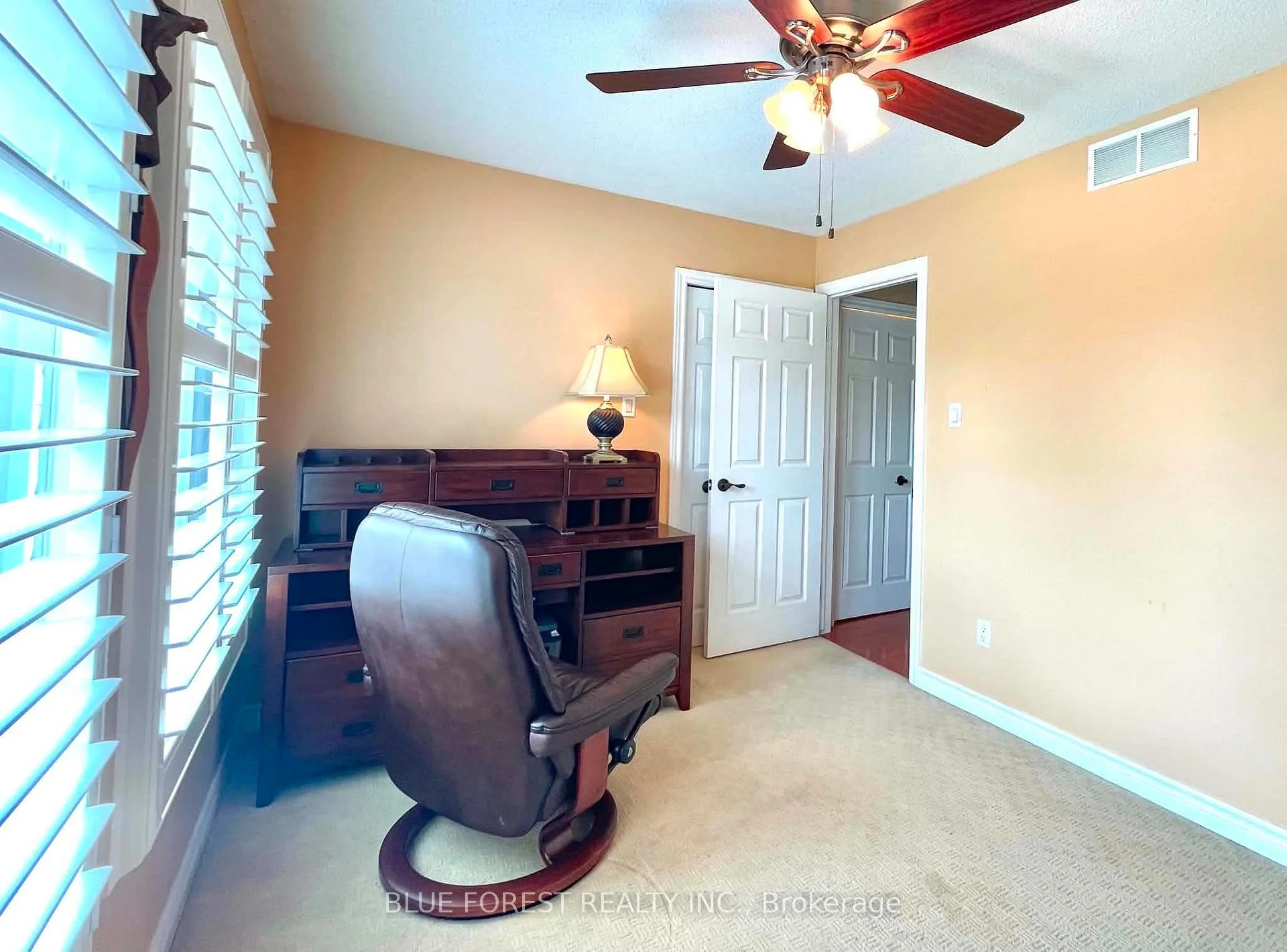 Photo 30 of 29 Village Gate Crescent, Thames Centre, Dorchester — HOMEH