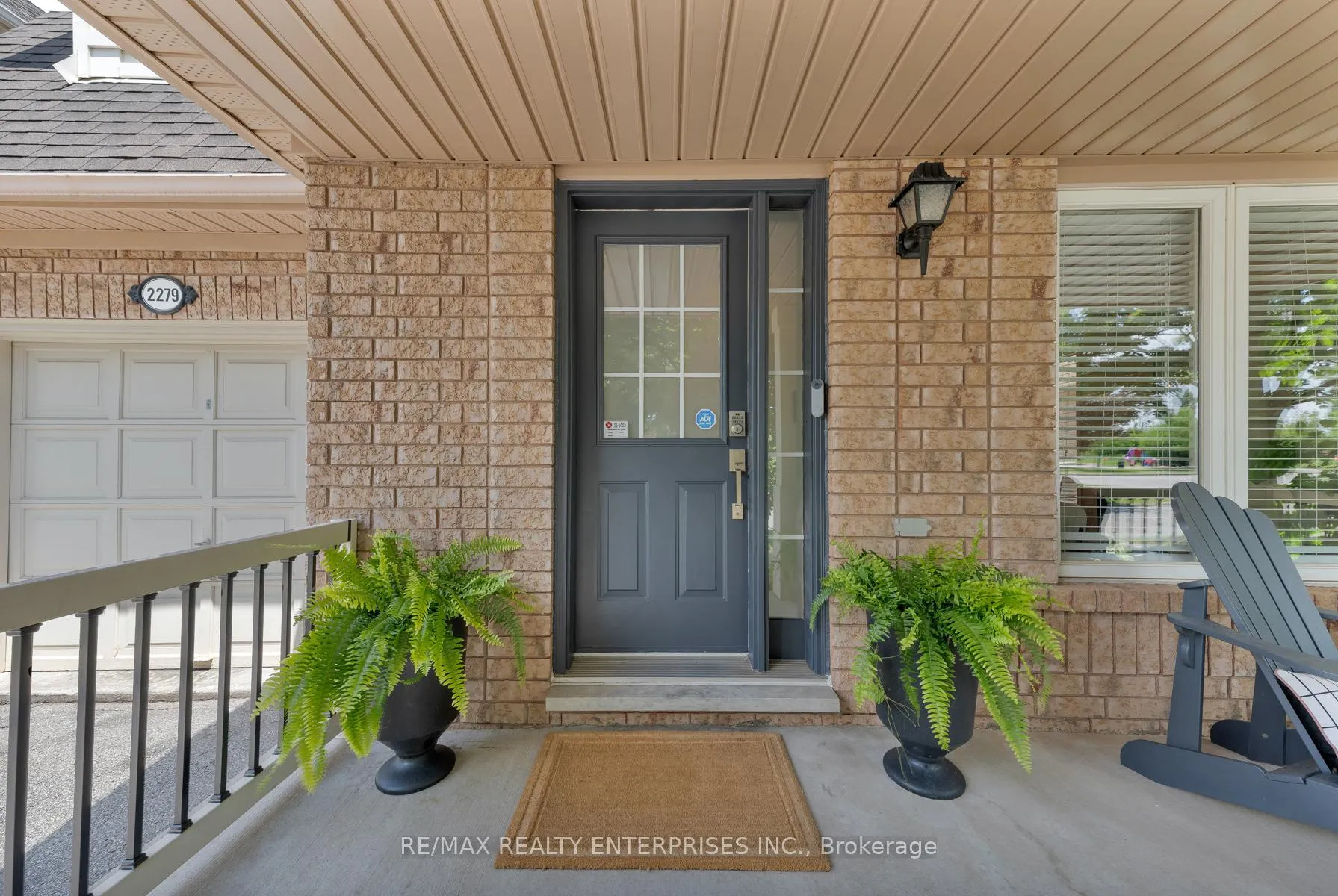 Photo 4 of 2279 Pathfinder Drive, Burlington, Orchard — HOMEH