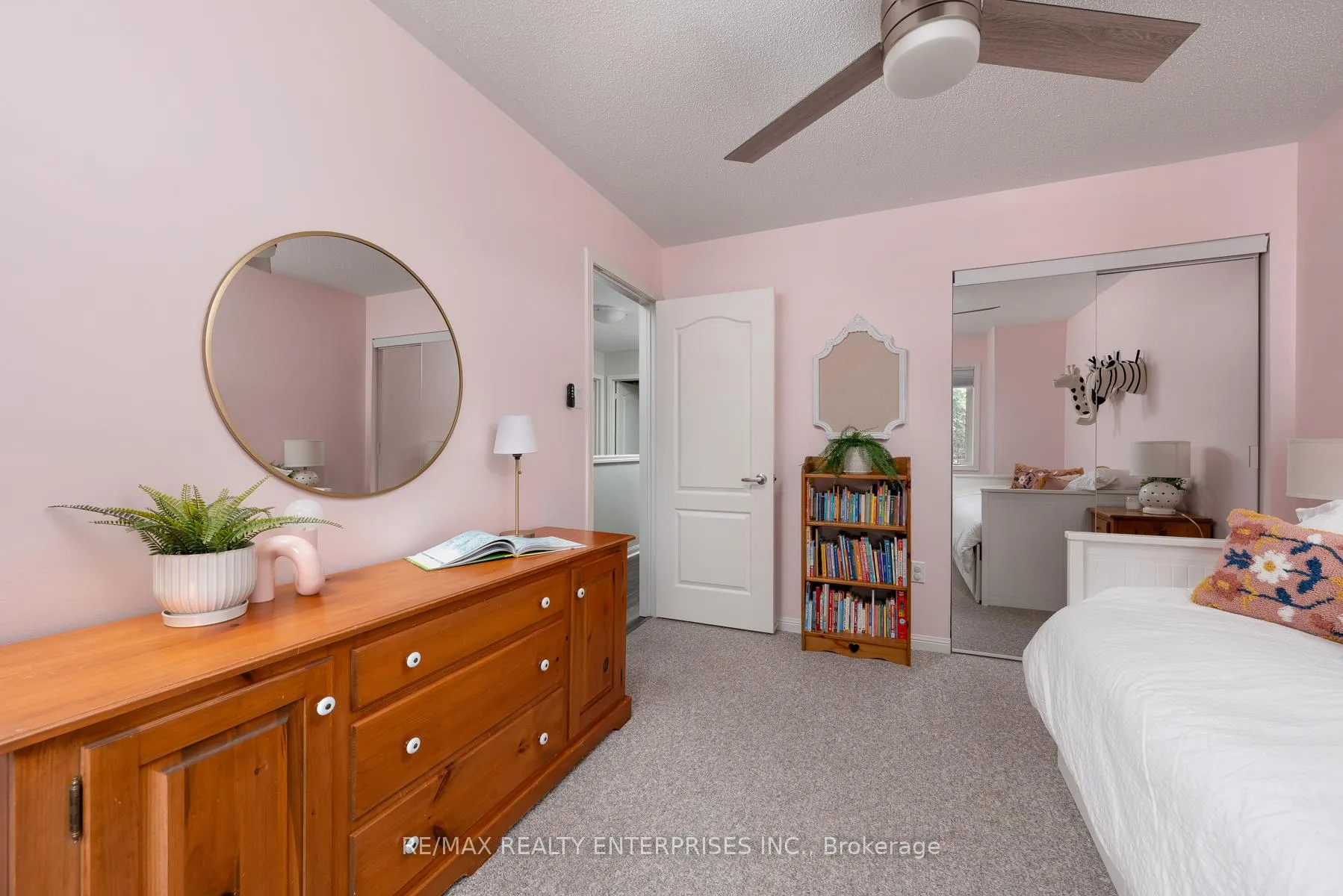 Photo 29 of 2279 Pathfinder Drive, Burlington, Orchard — HOMEH