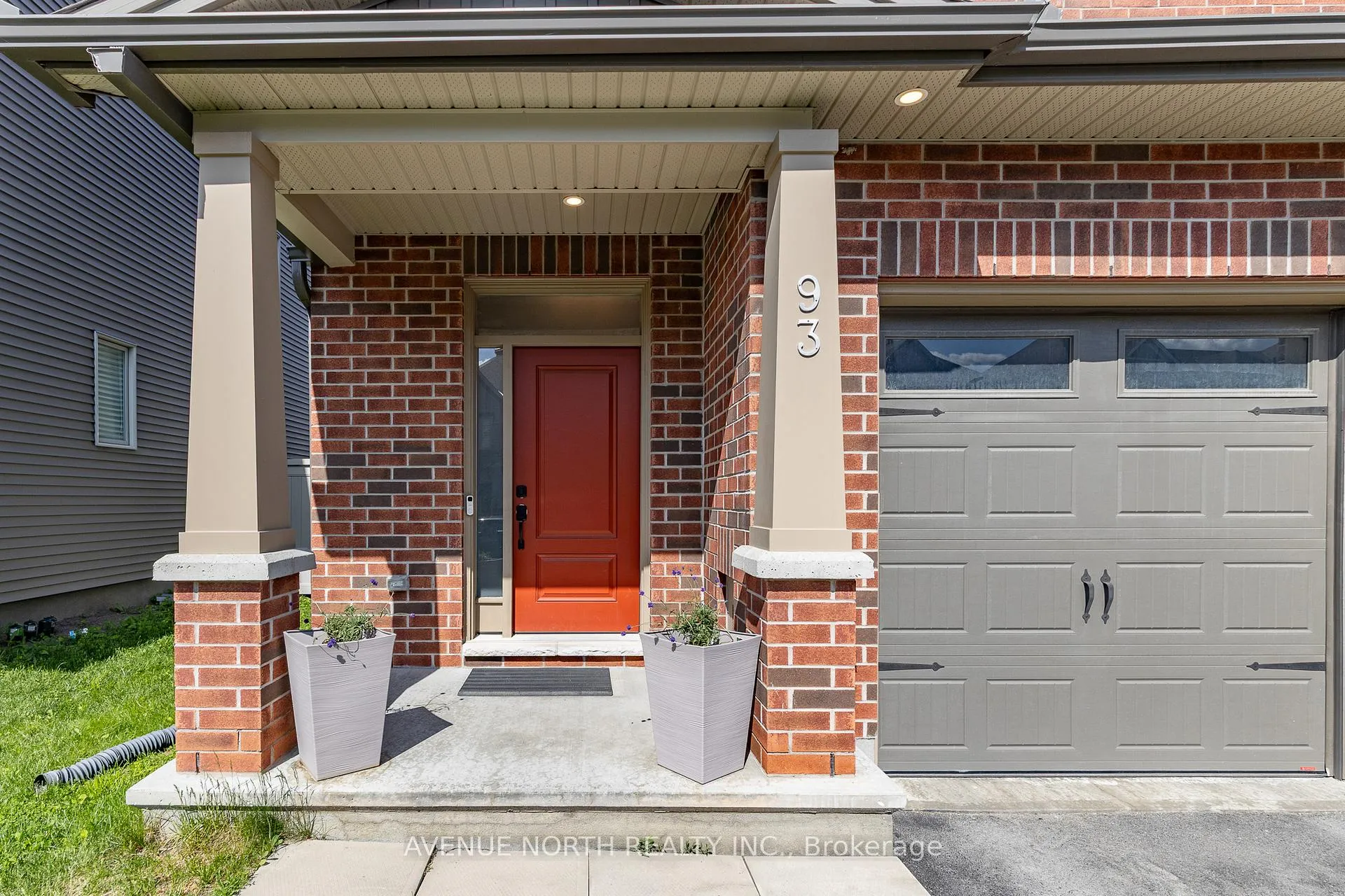 Photo 2 of 93 Nepeta Crescent, Ottawa, Blossom Park/Kemp Park/Findlay Creek — HOMEH