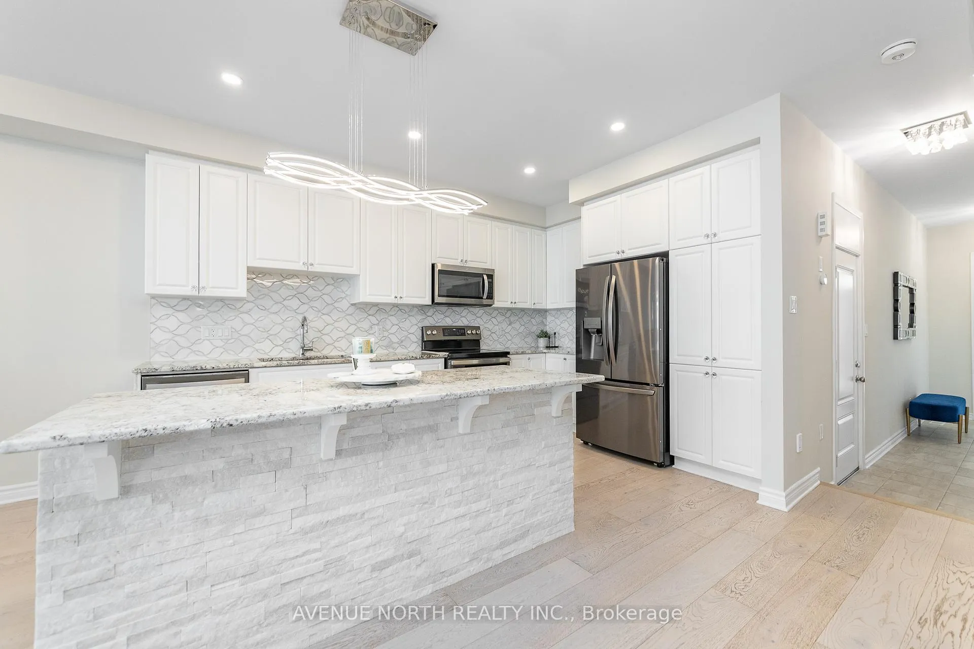 Photo 9 of 93 Nepeta Crescent, Ottawa, Blossom Park/Kemp Park/Findlay Creek — HOMEH