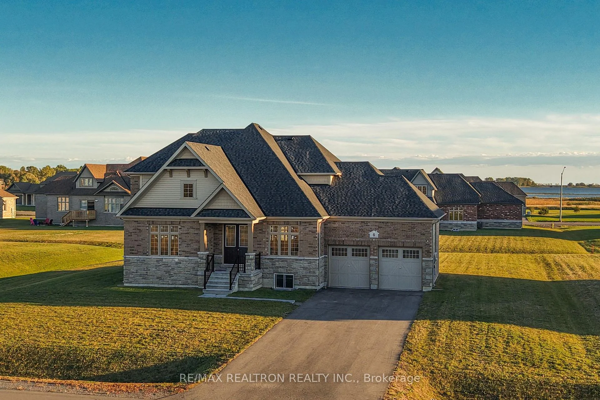 Photo 13 of 6 Skyvue Crescent, Quinte West, Trenton Ward — HOMEH