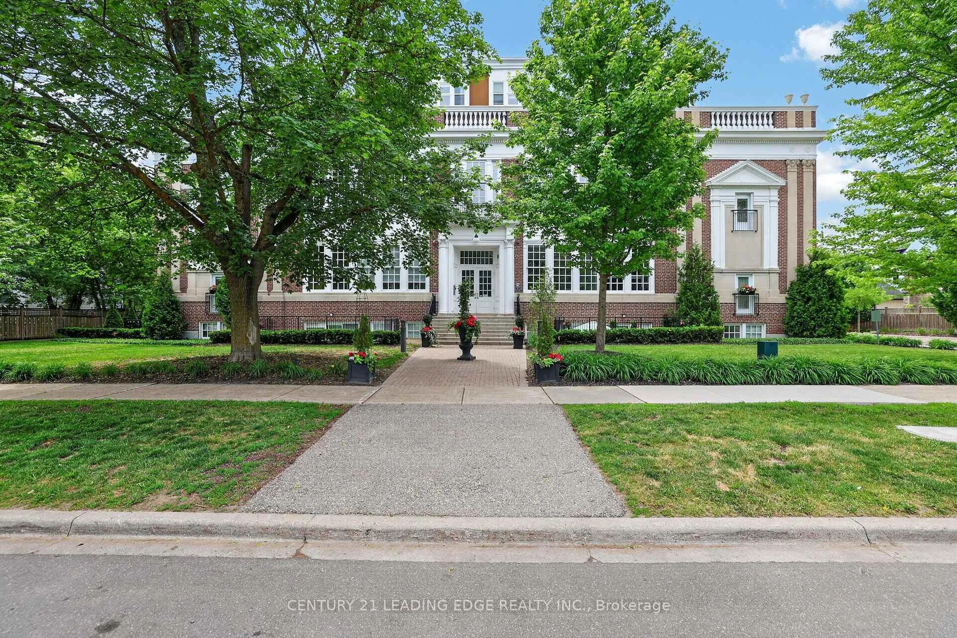 Photo 49 of Unit 408, 64 Wells Street, Aurora, Aurora Village — HOMEH