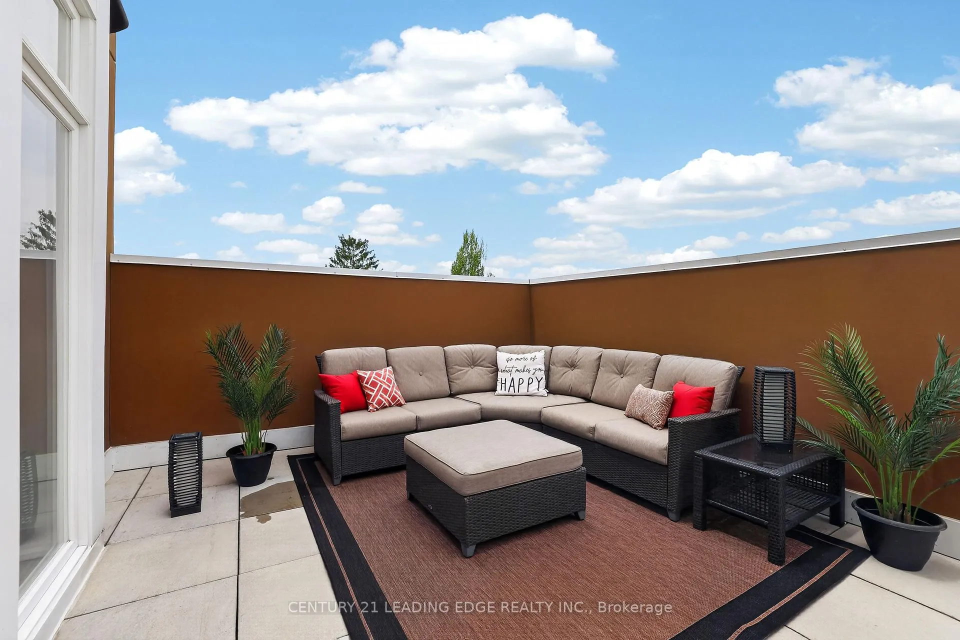 Photo 33 of Unit 408, 64 Wells Street, Aurora, Aurora Village — HOMEH