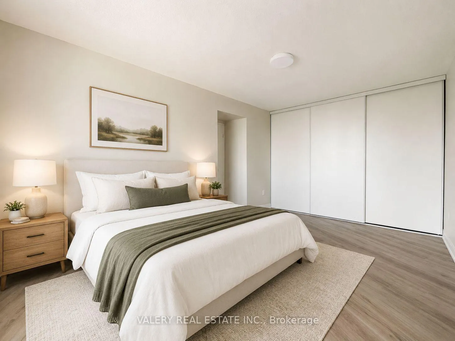 Photo 4 of Unit 612, 75 Eastdale Avenue, Toronto, Crescent Town — HOMEH