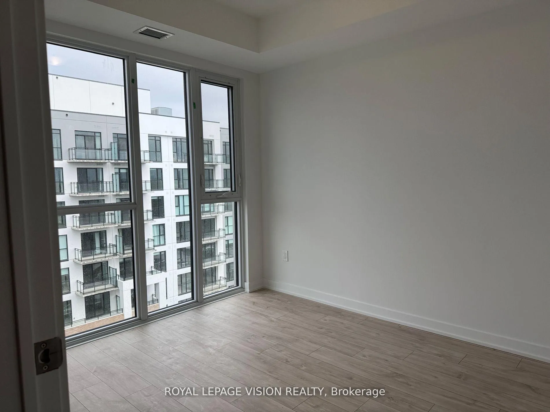 Photo 9 of Unit 706, 760 Whitlock Avenue, Milton, Cobban — HOMEH
