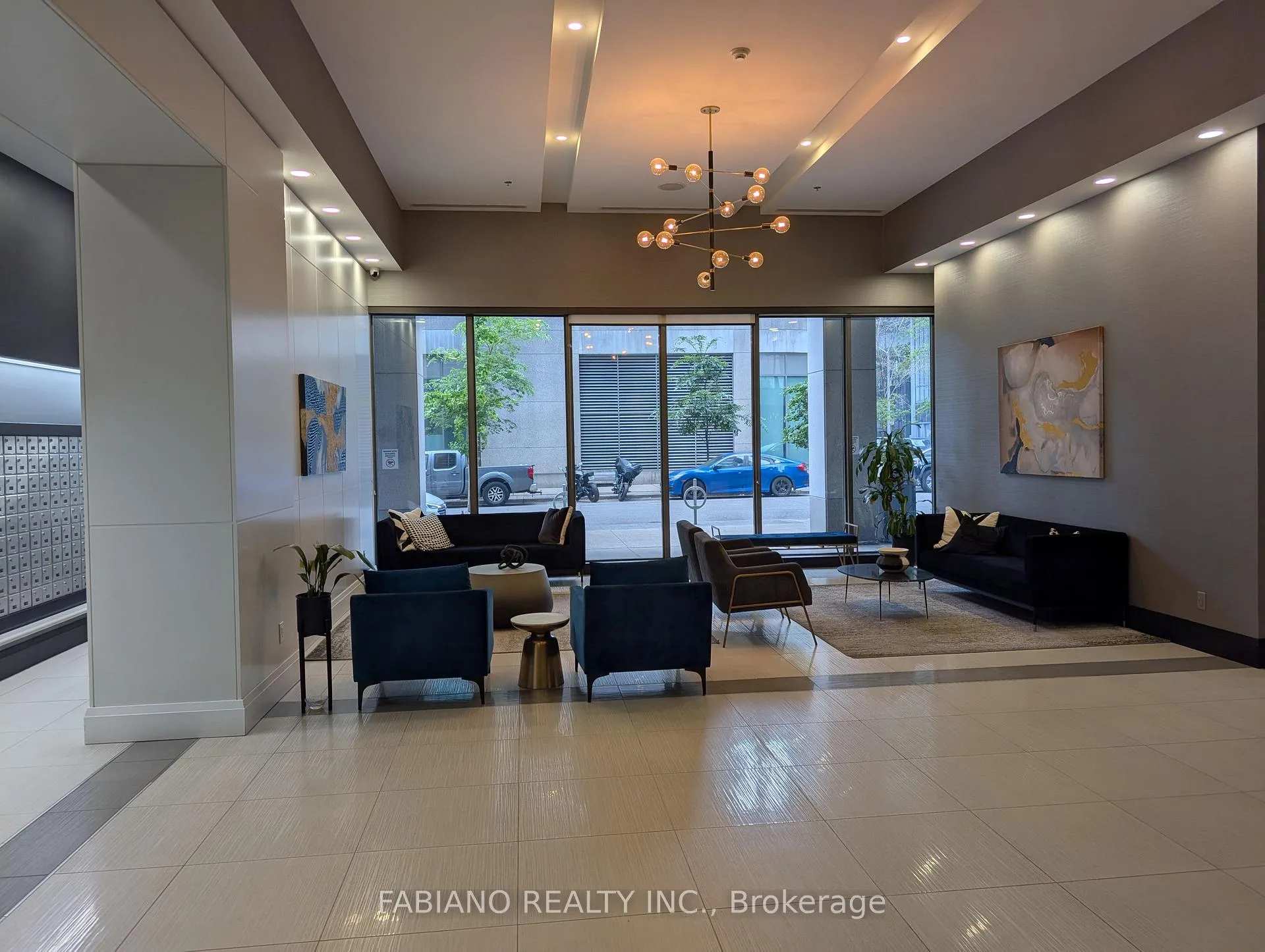 Photo 17 of Unit 3302, 19 Grand Trunk Crescent, Toronto, Waterfront Communities — HOMEH