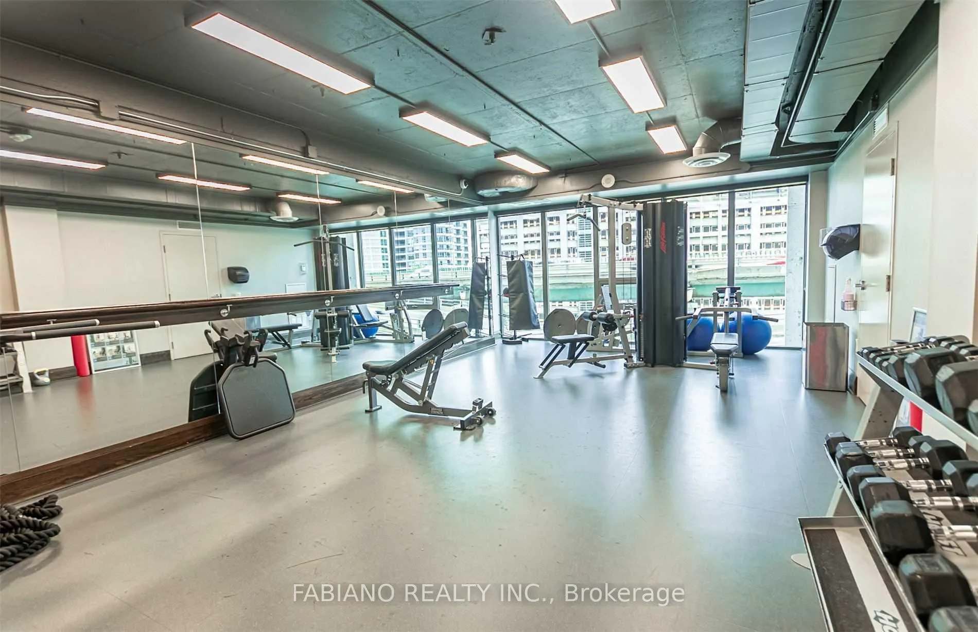 Photo 24 of Unit 3302, 19 Grand Trunk Crescent, Toronto, Waterfront Communities — HOMEH