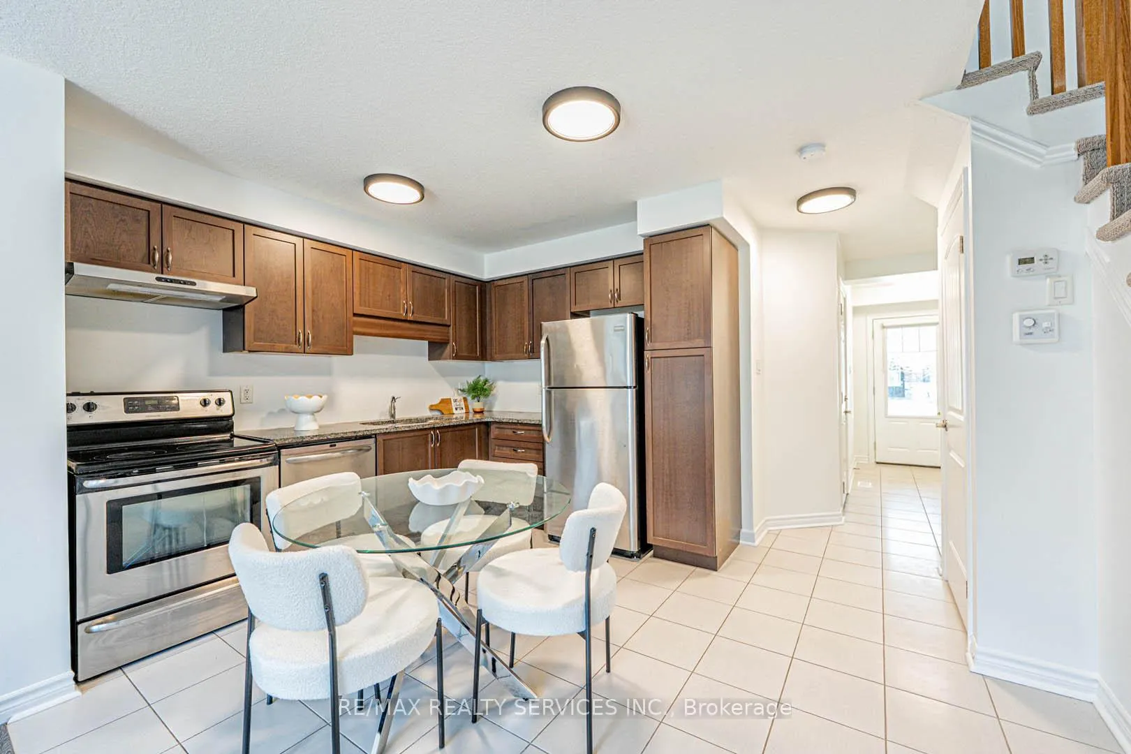 Photo 6 of Unit 22, 22 Arlington Crescent, Guelph, Pineridge/Westminster Woods — HOMEH