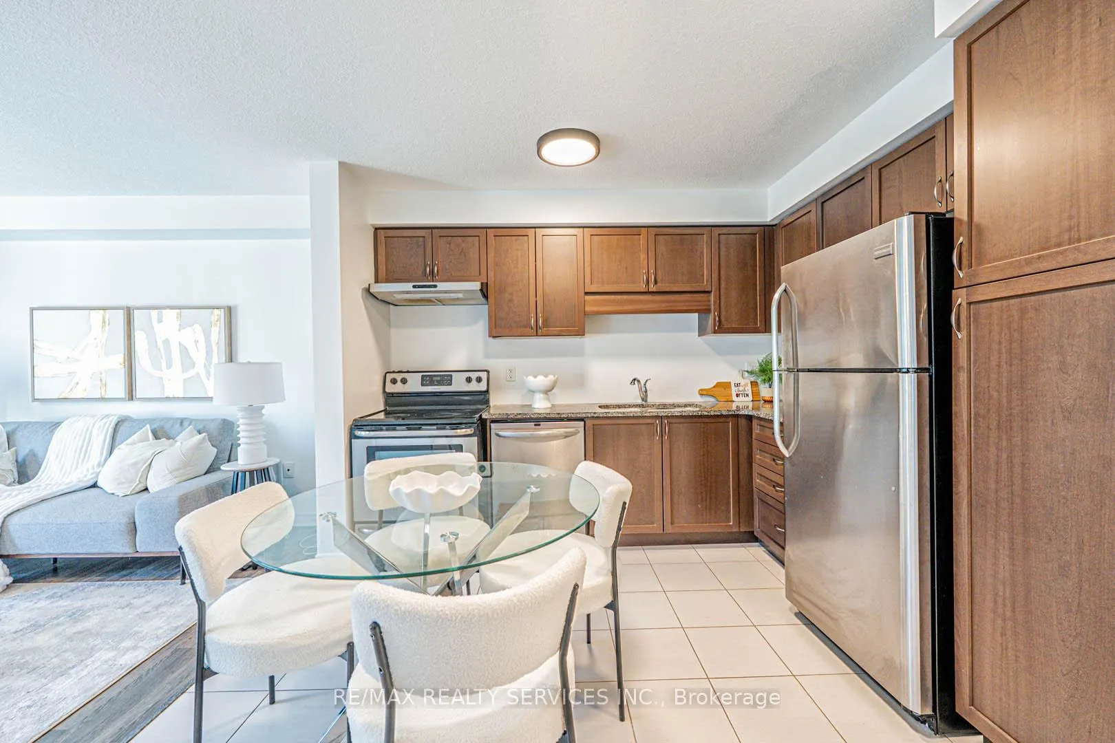 Photo 7 of Unit 22, 22 Arlington Crescent, Guelph, Pineridge/Westminster Woods — HOMEH