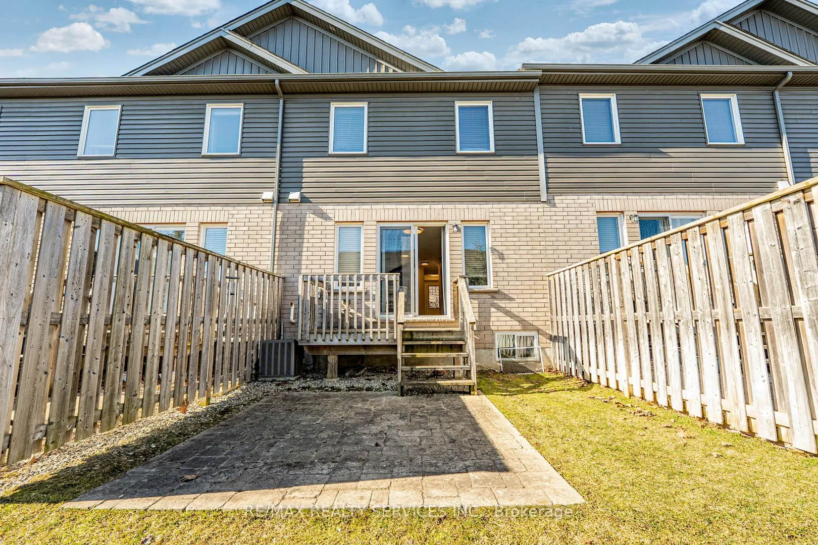 Photo 24 of Unit 22, 22 Arlington Crescent, Guelph, Pineridge/Westminster Woods — HOMEH