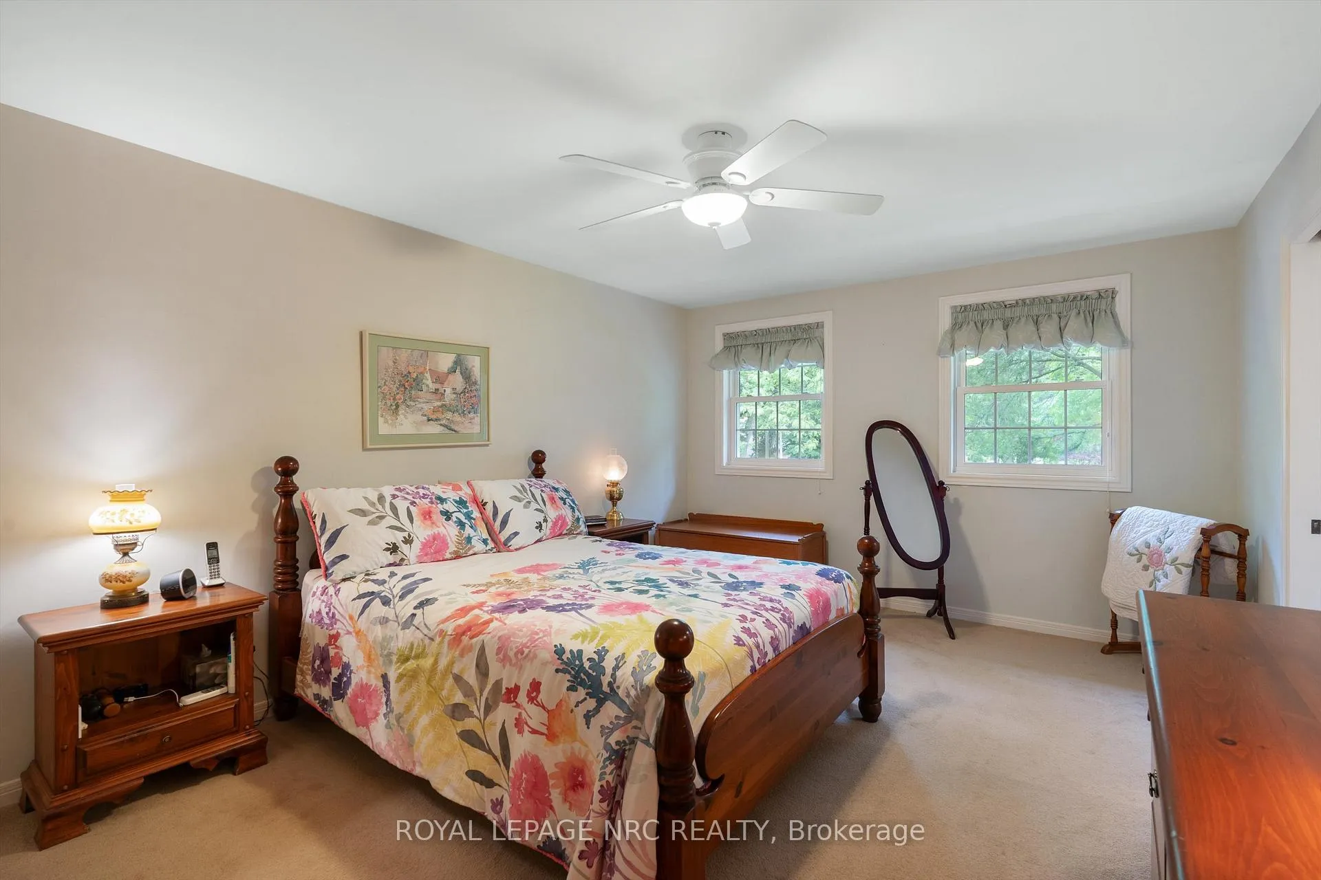 Photo 18 of 7 Parkhill Road, Pelham, Fonthill — HOMEH