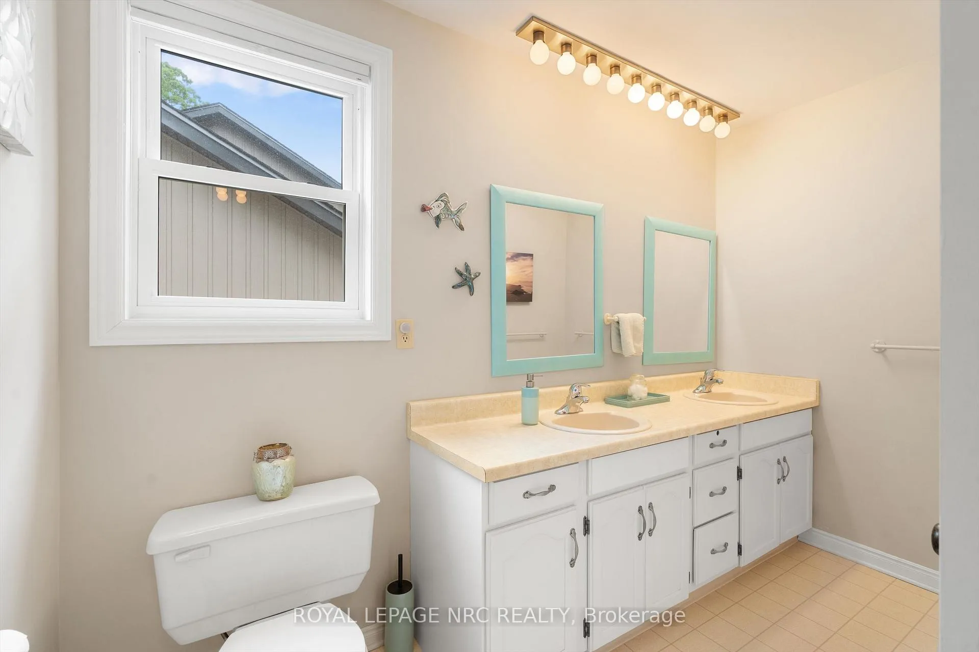 Photo 27 of 7 Parkhill Road, Pelham, Fonthill — HOMEH