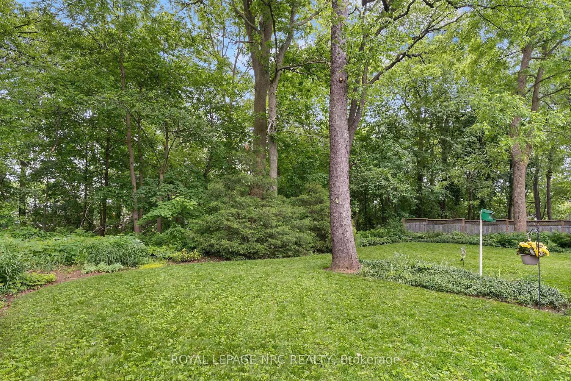 Photo 34 of 7 Parkhill Road, Pelham, Fonthill — HOMEH