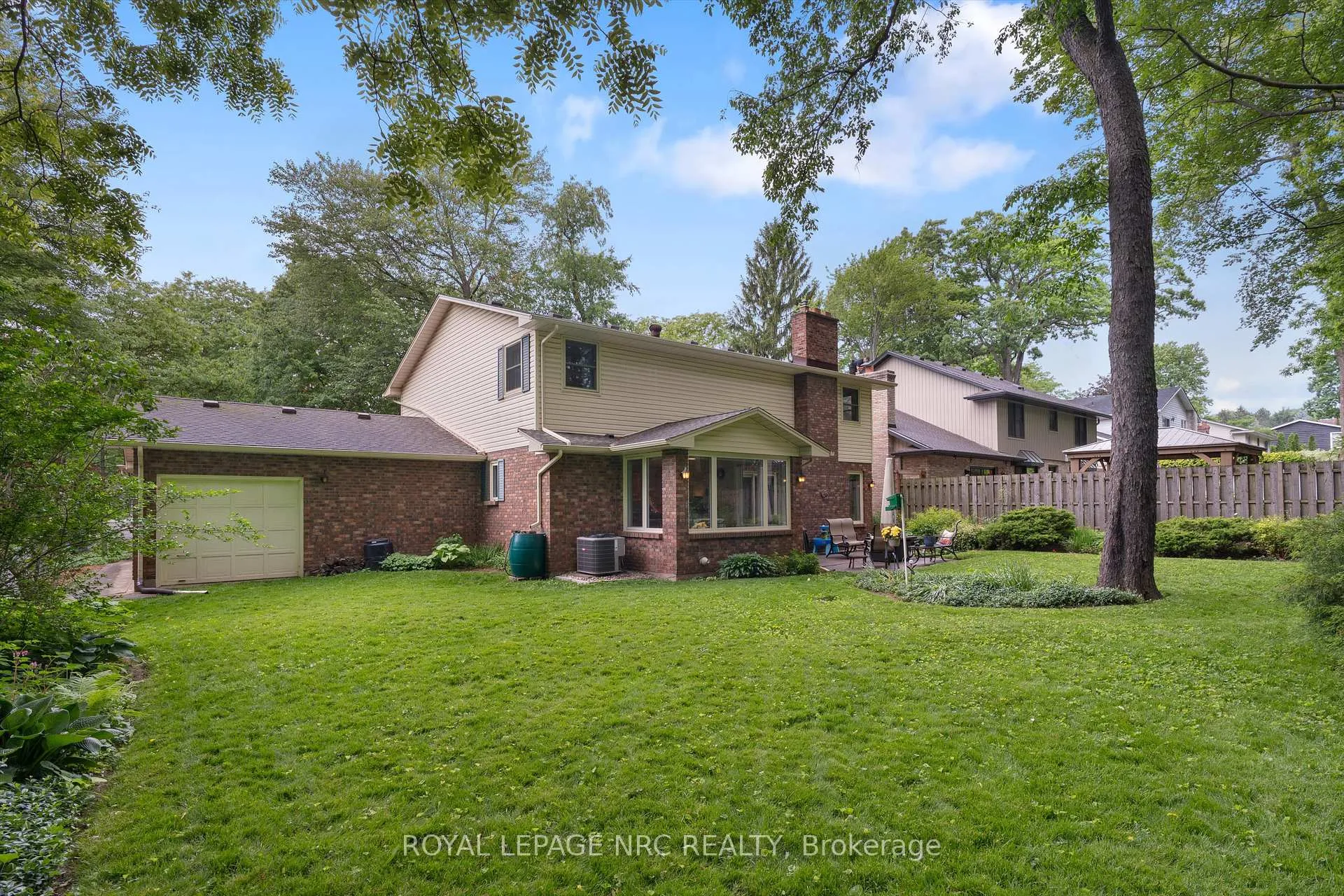 Photo 35 of 7 Parkhill Road, Pelham, Fonthill — HOMEH