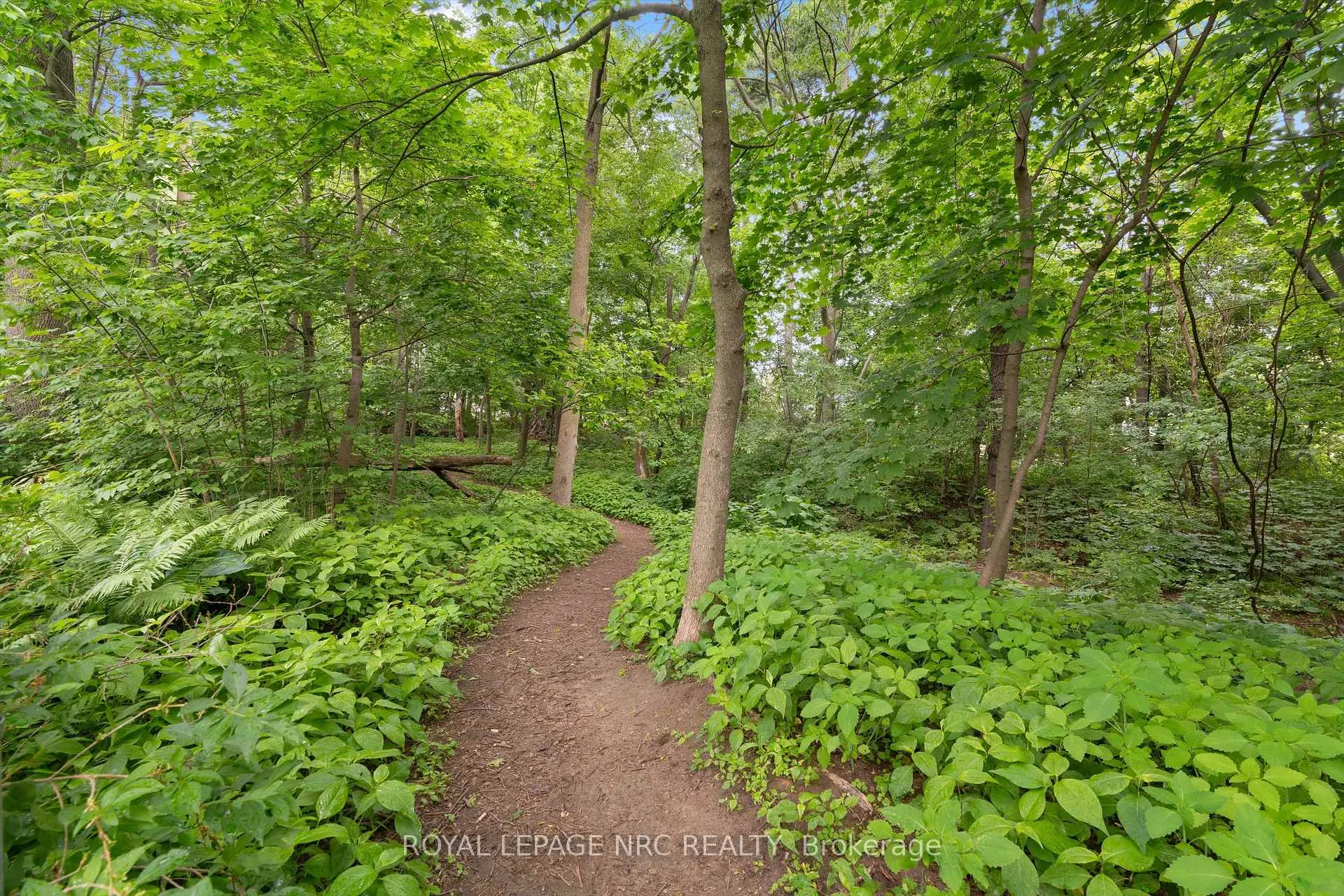 Photo 39 of 7 Parkhill Road, Pelham, Fonthill — HOMEH