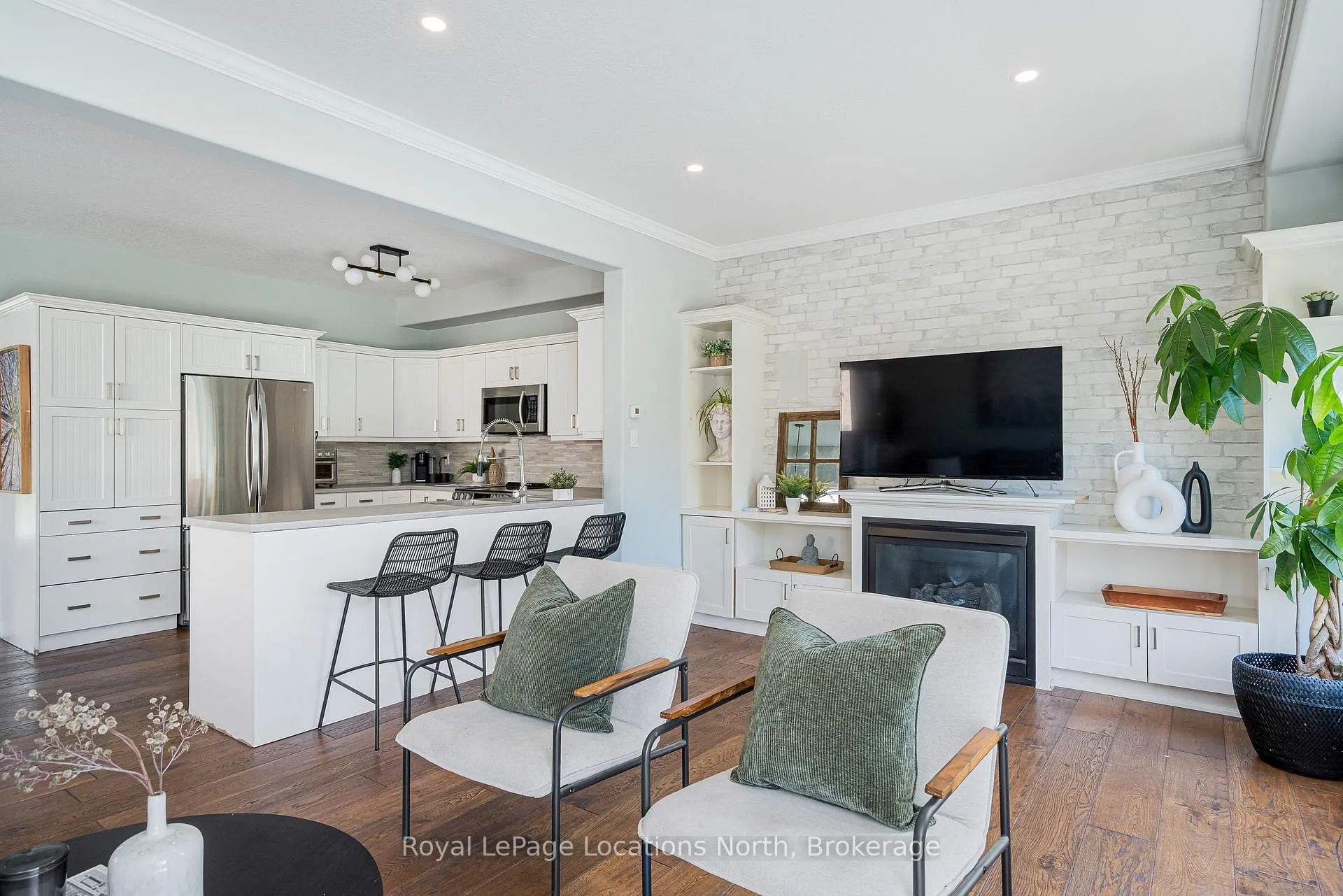 Photo 9 of 12 Patton Street, Collingwood — HOMEH