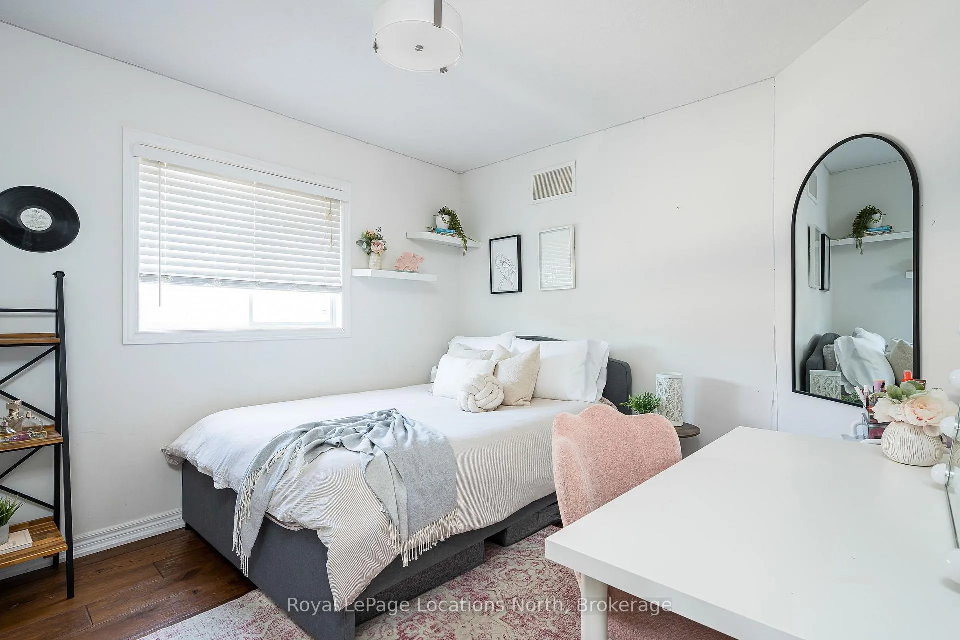 Photo 25 of 12 Patton Street, Collingwood — HOMEH