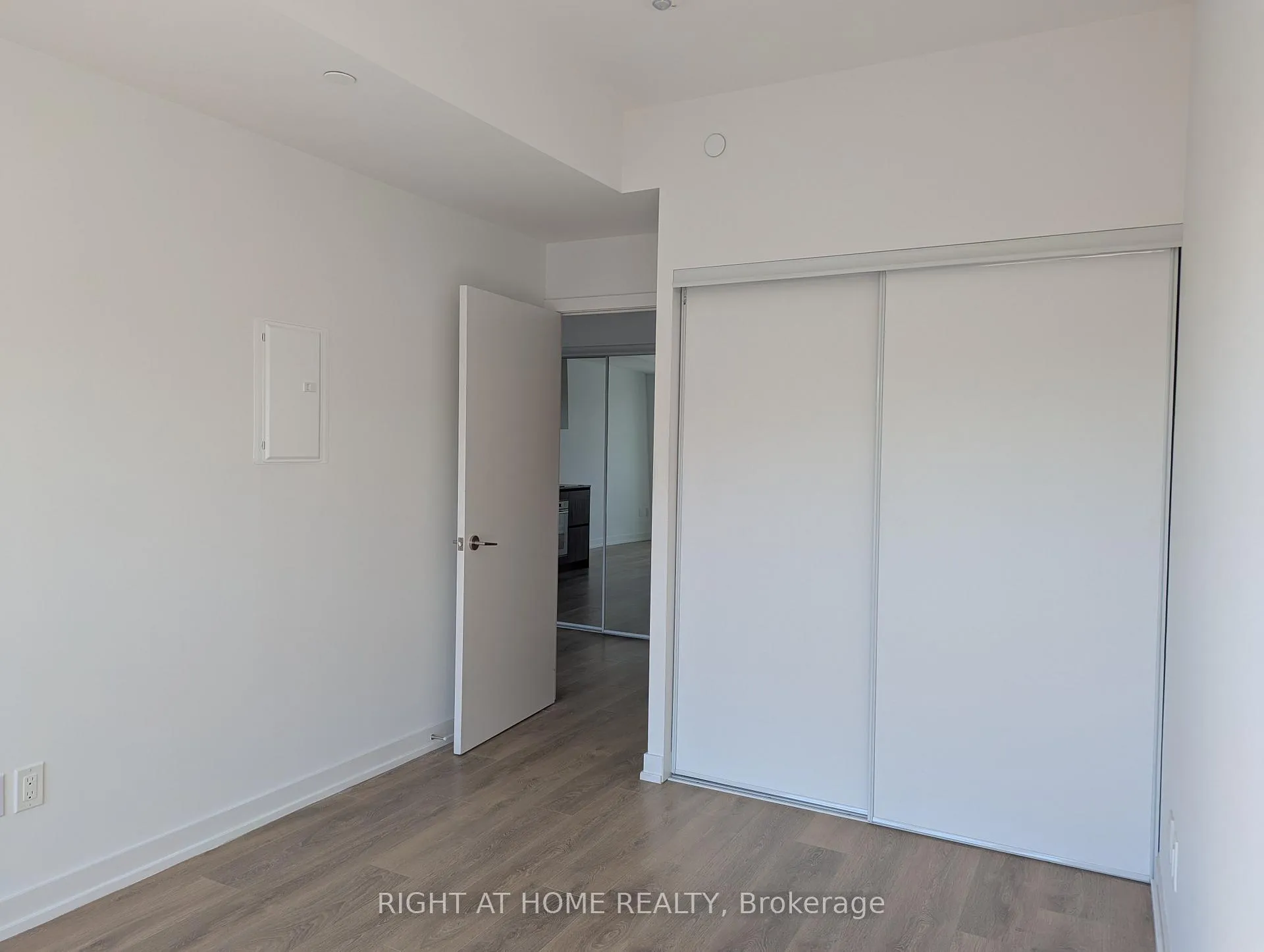 Photo 11 of Unit 437, 150 Logan Avenue, Toronto, South Riverdale — HOMEH