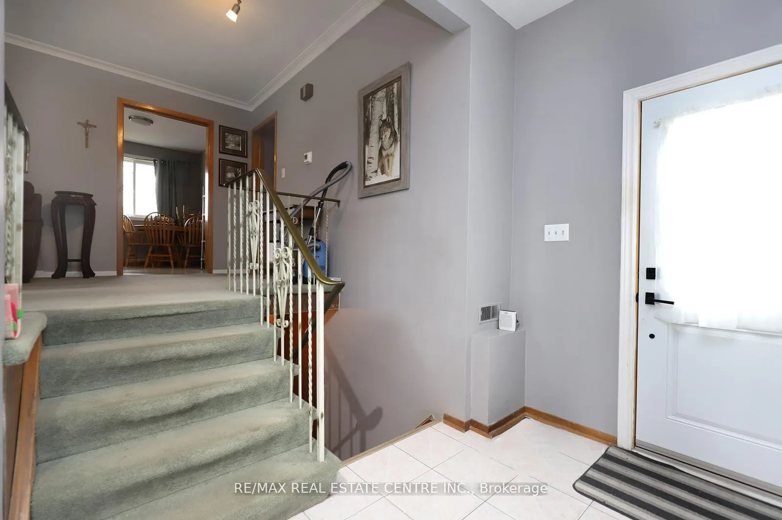 Photo 4 of 354 Maplewood Crescent, Milton, Old Milton — HOMEH
