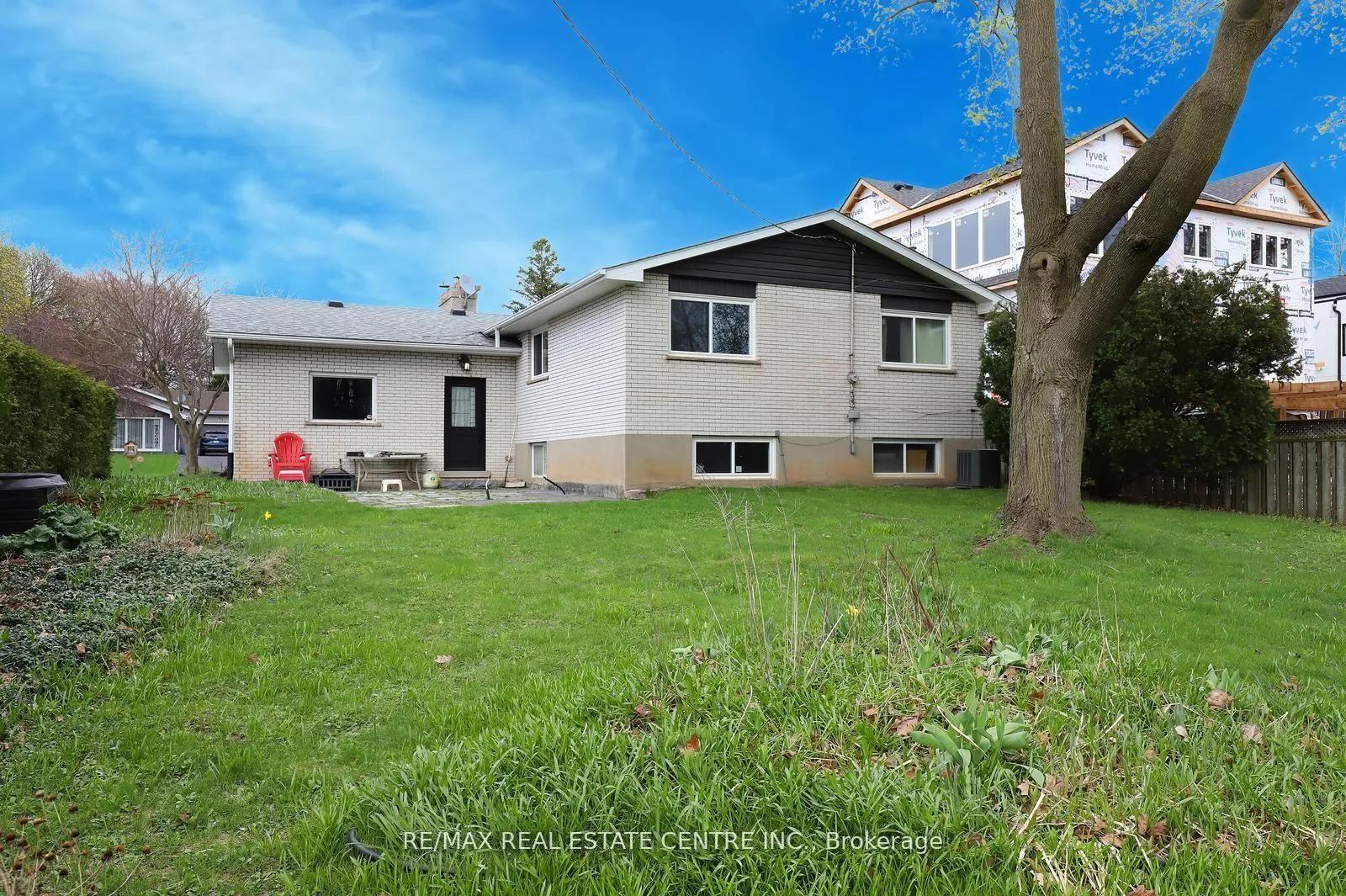Photo 30 of 354 Maplewood Crescent, Milton, Old Milton — HOMEH