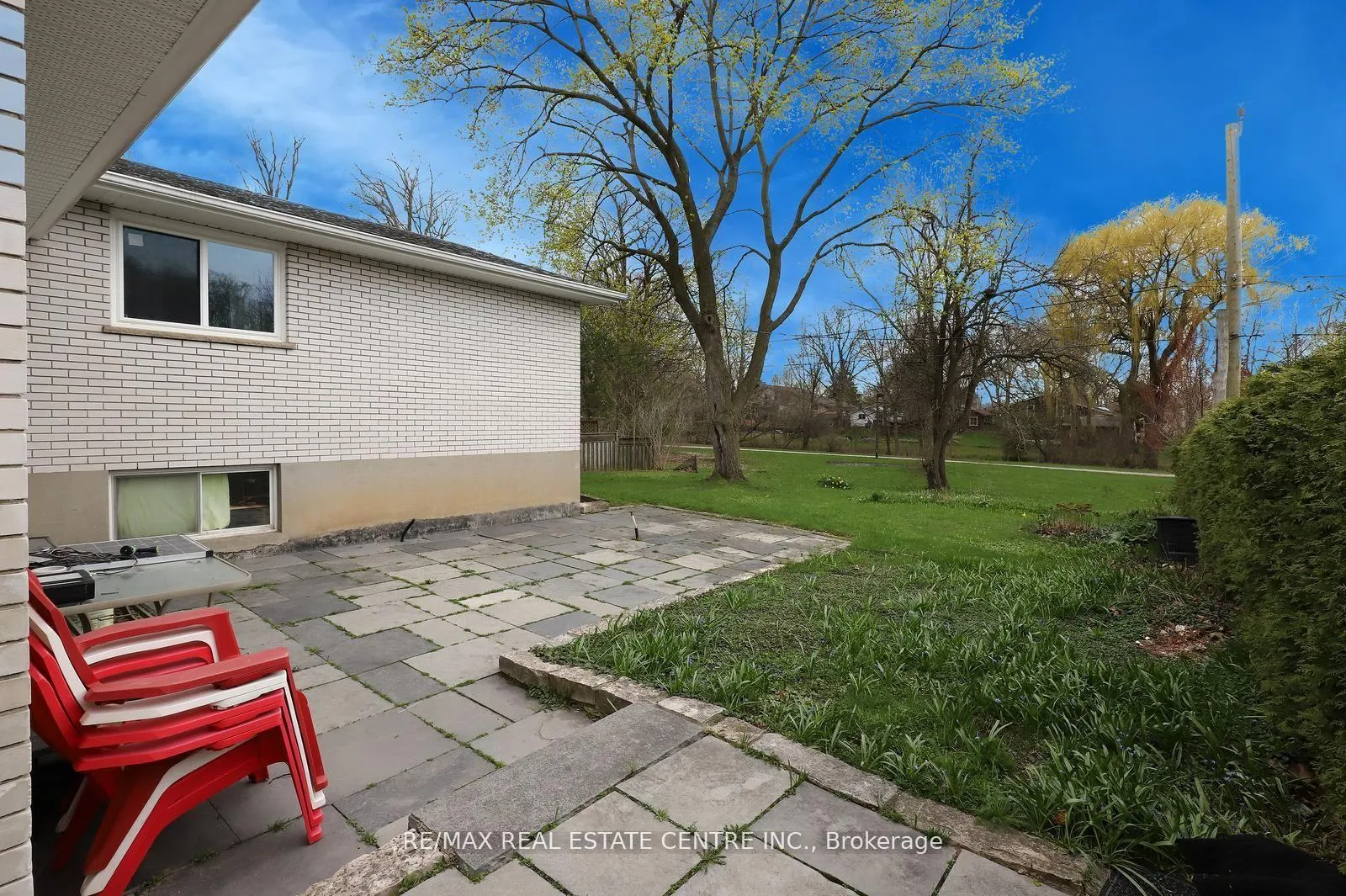 Photo 34 of 354 Maplewood Crescent, Milton, Old Milton — HOMEH