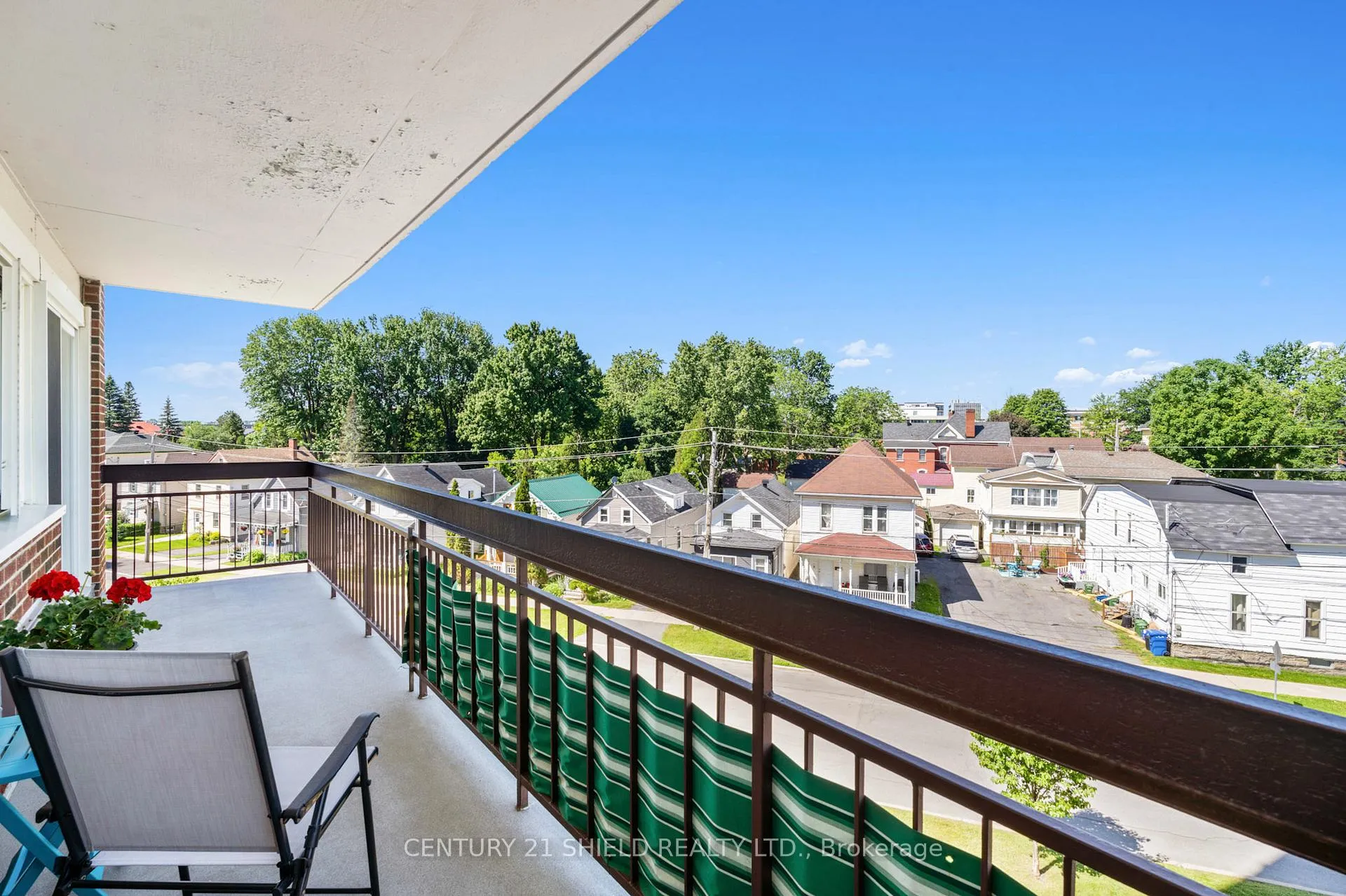 Photo 27 of Unit 401, 308 Second Street E, Cornwall — HOMEH