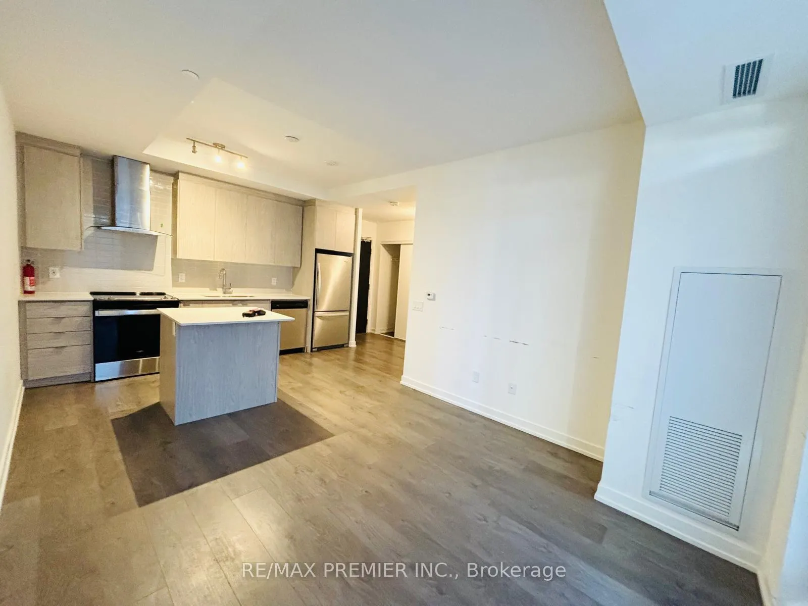 Photo 9 of Unit 332, 55 Duke Street, Kitchener, City Commercial Core — HOMEH