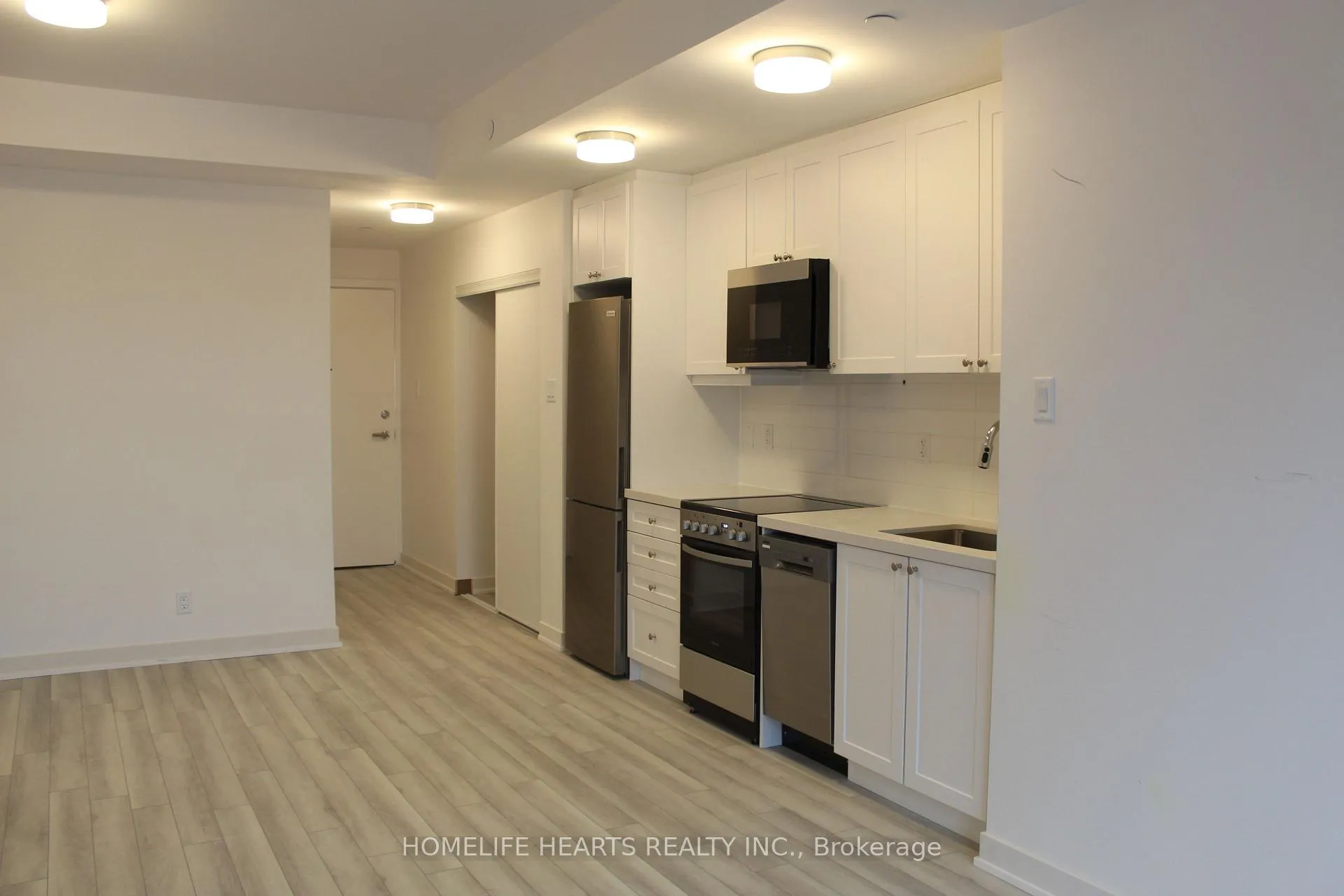 Photo 8 of Unit 1101, 55 Clarington Boulevard, Clarington, Bowmanville — HOMEH
