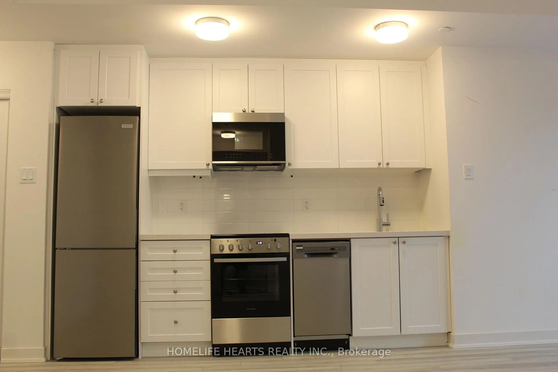 Photo 16 of Unit 1101, 55 Clarington Boulevard, Clarington, Bowmanville — HOMEH