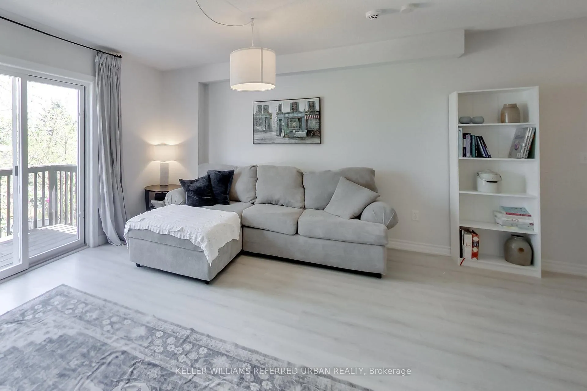 Photo 5 of 27 Lount Street, Barrie, Wellington — HOMEH