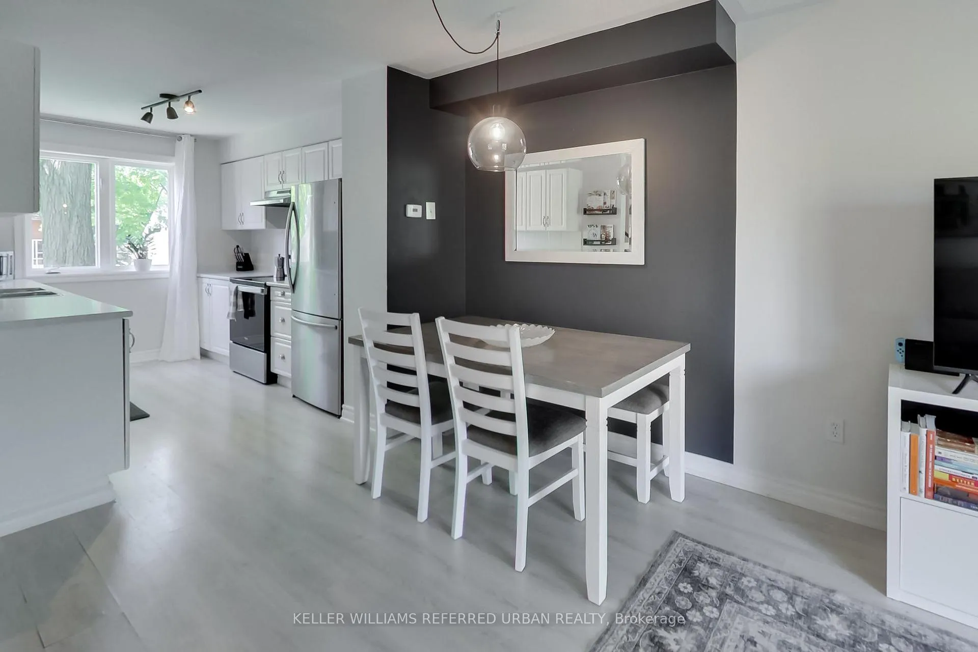 Photo 8 of 27 Lount Street, Barrie, Wellington — HOMEH