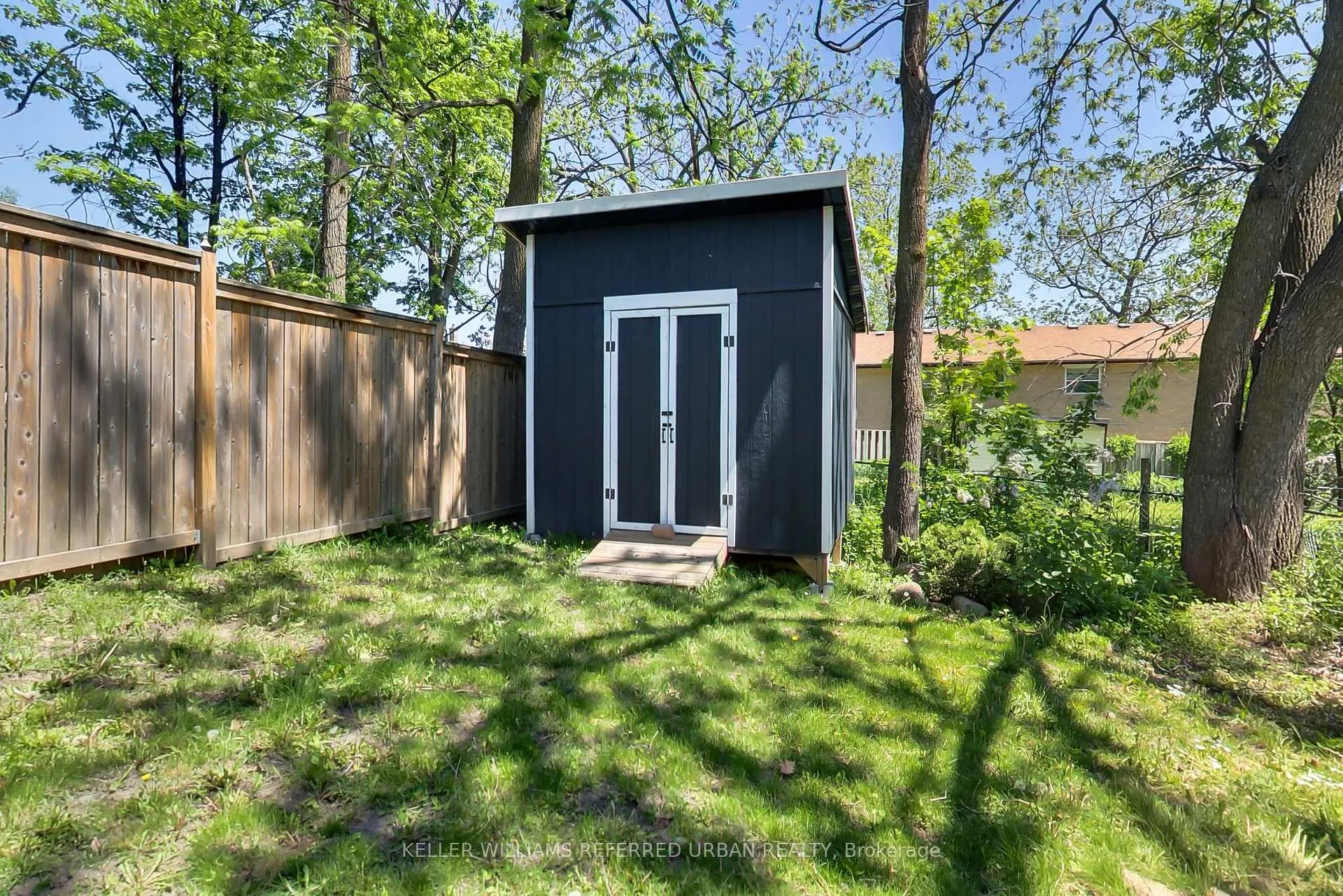 Photo 25 of 27 Lount Street, Barrie, Wellington — HOMEH