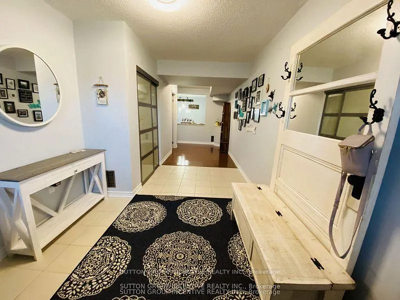 Photo 3 of 1411 Sheldon Street, Innisfil, Alcona — HOMEH